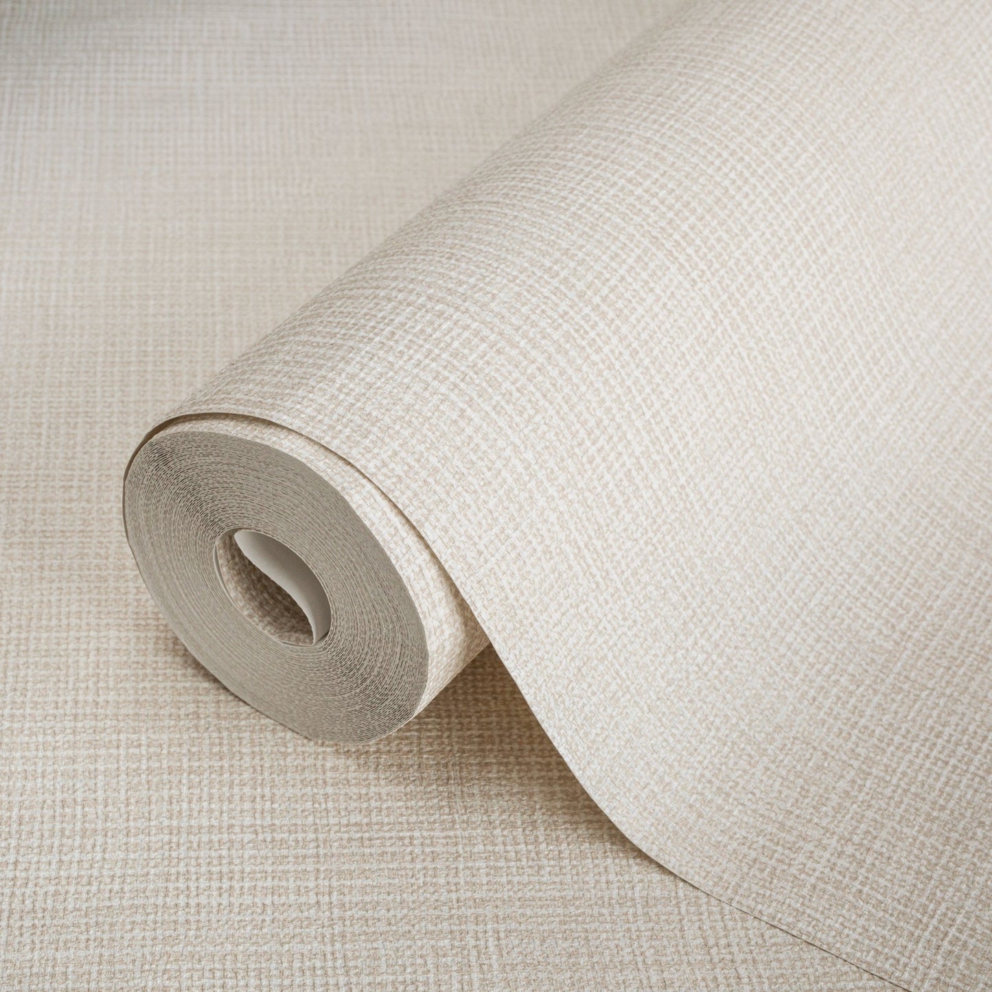 Atelier Alfa 3712-1 detail wallpaper by La Belle Maison