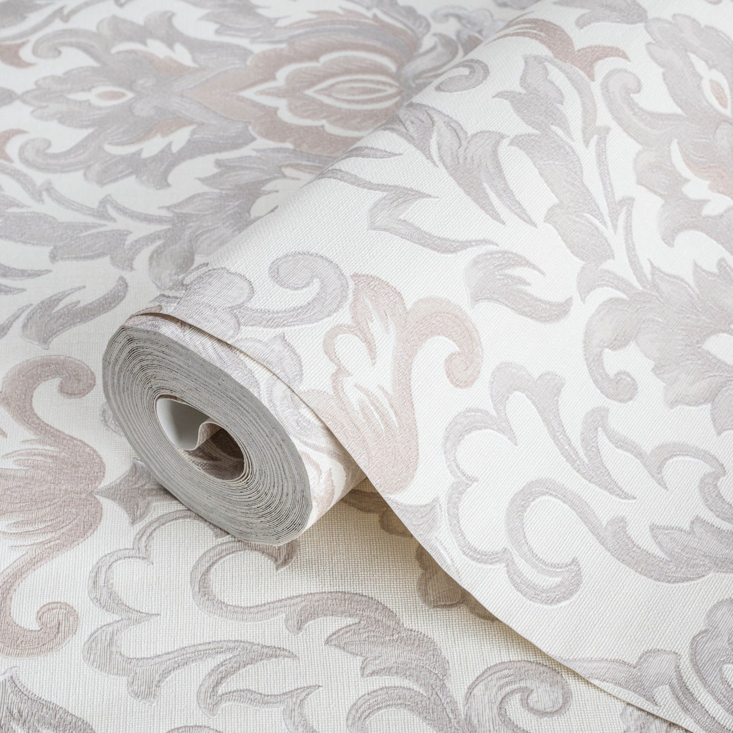 Kalina Garden 5804-1 detail wallpaper by La Belle Maison