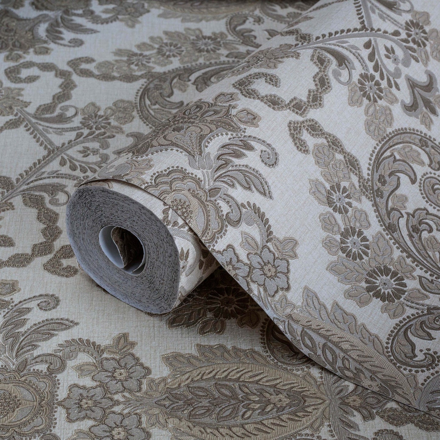 Rumi Stories 6804-3 detail wallpaper by La Belle Maison