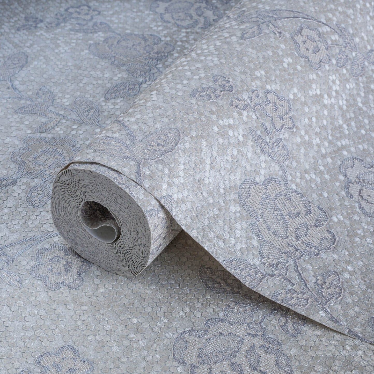 Signature Maison 1010-5 detail wallpaper by La Belle Maison