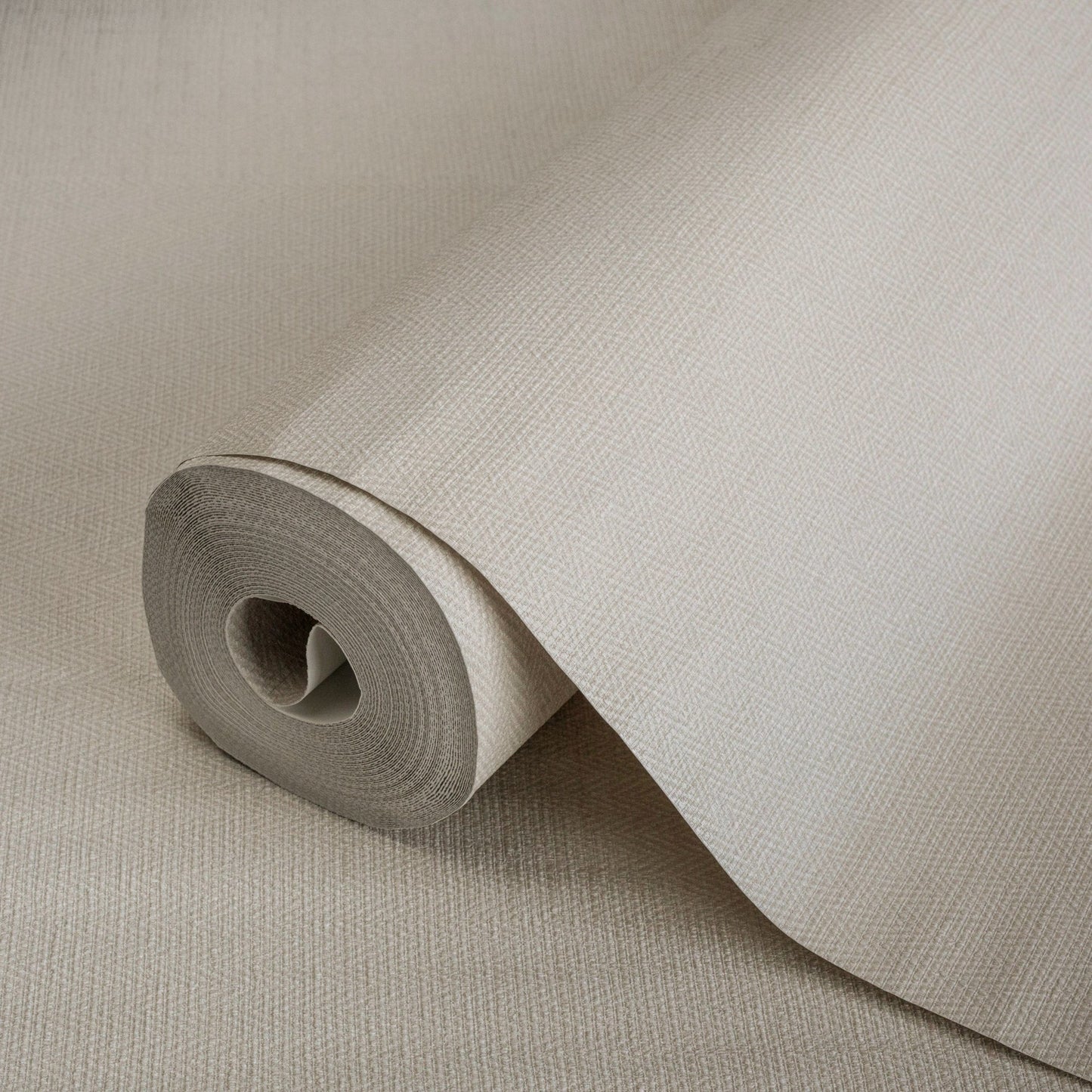 Atelier Alfa 3701-1 detail wallpaper by La Belle Maison