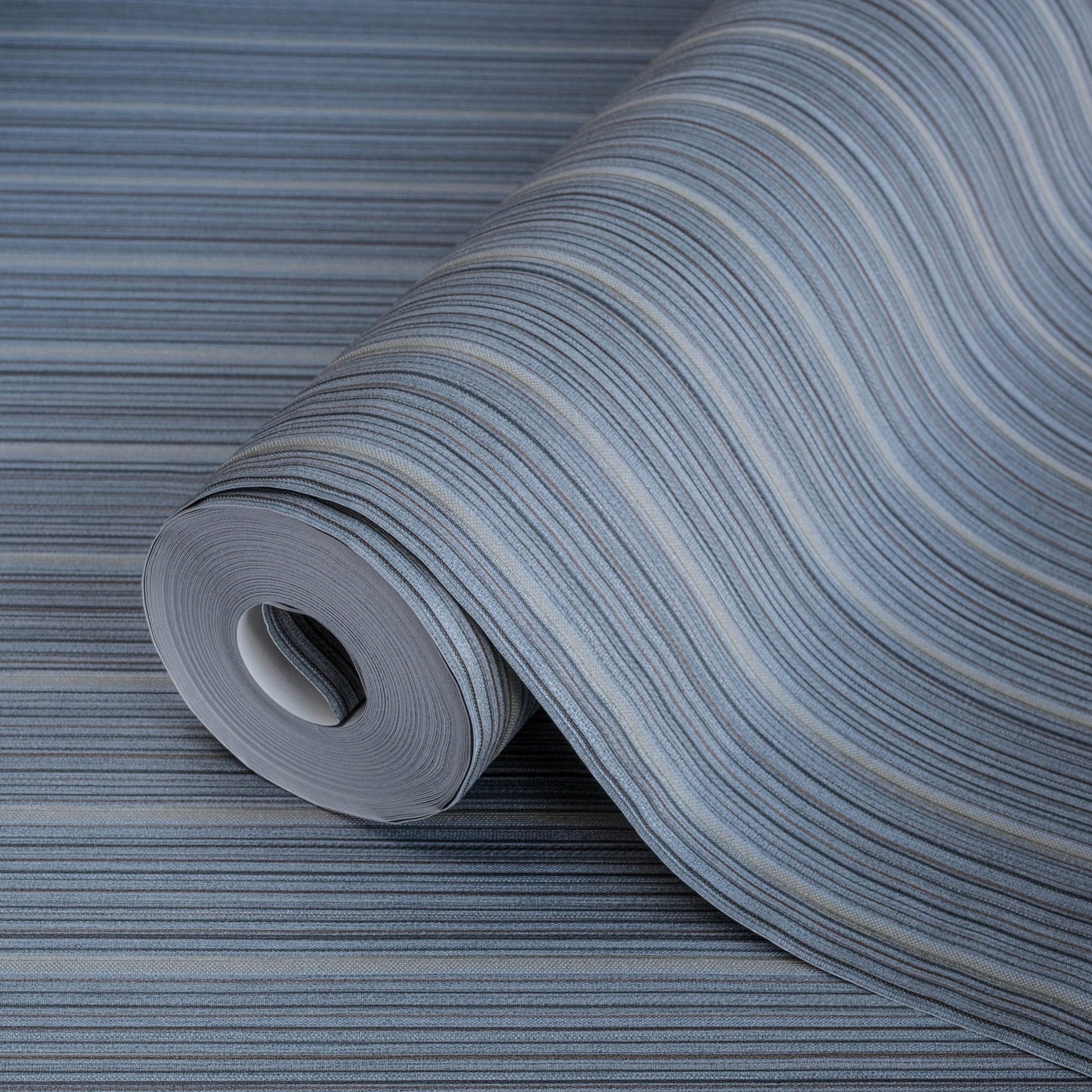 Atelier Alfa 3705-5 detail wallpaper by La Belle Maison