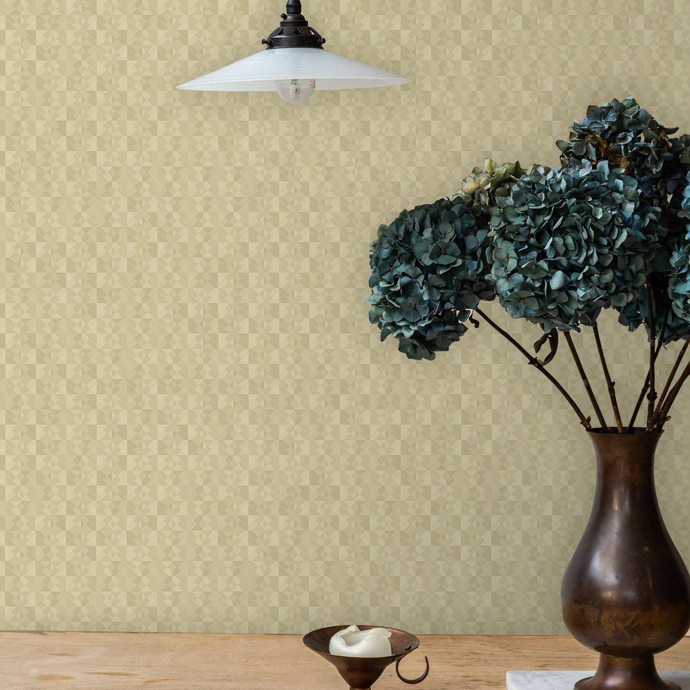 Belle Beta Shell Soft Linen Wallpaper by La Belle Maison