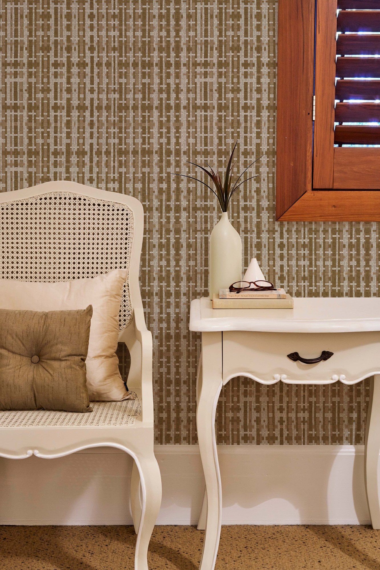 Belle Beta Smoke Calm Texture Wallpaper by La Belle Maison