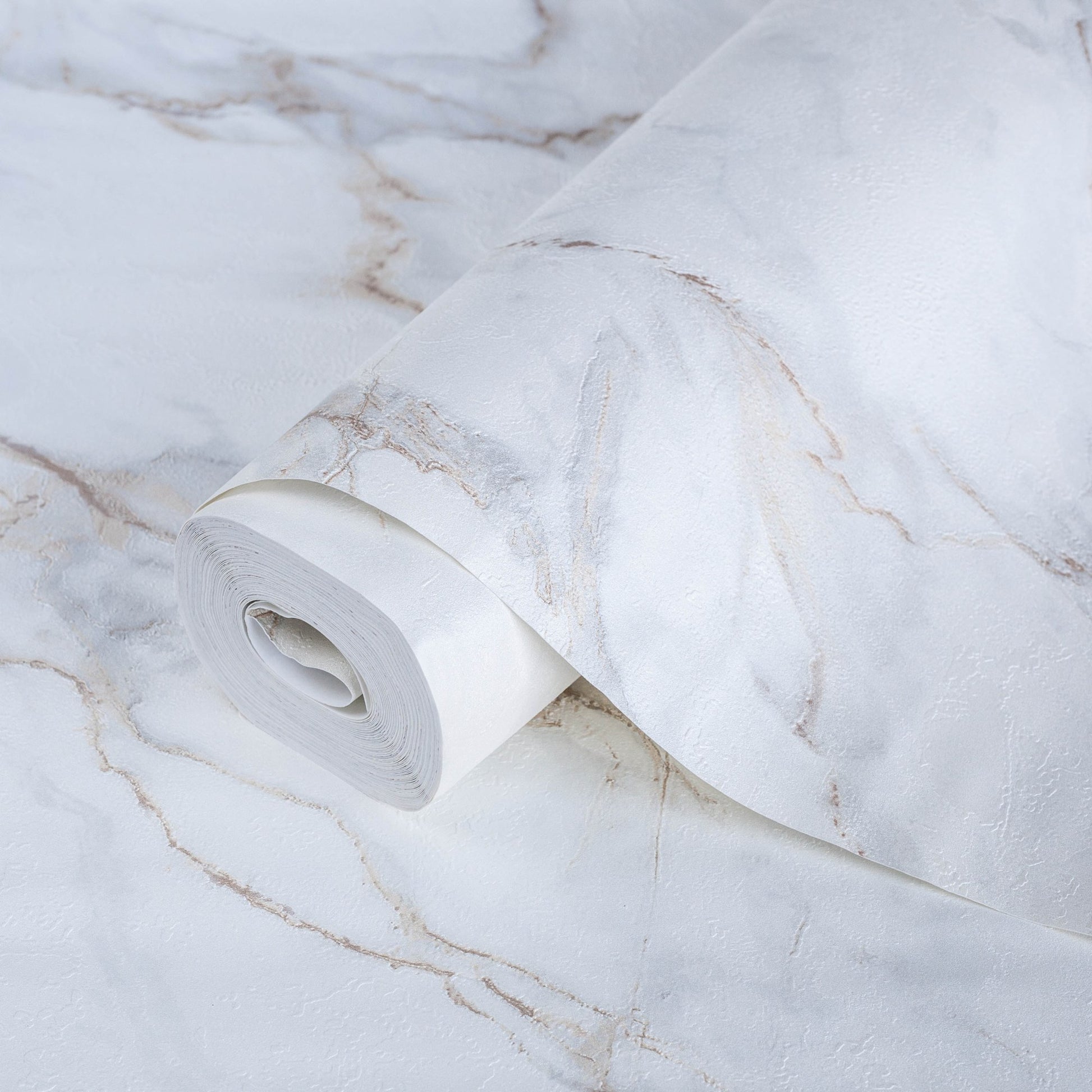 Belle Beta 1109-1 detail wallpaper by La Belle Maison