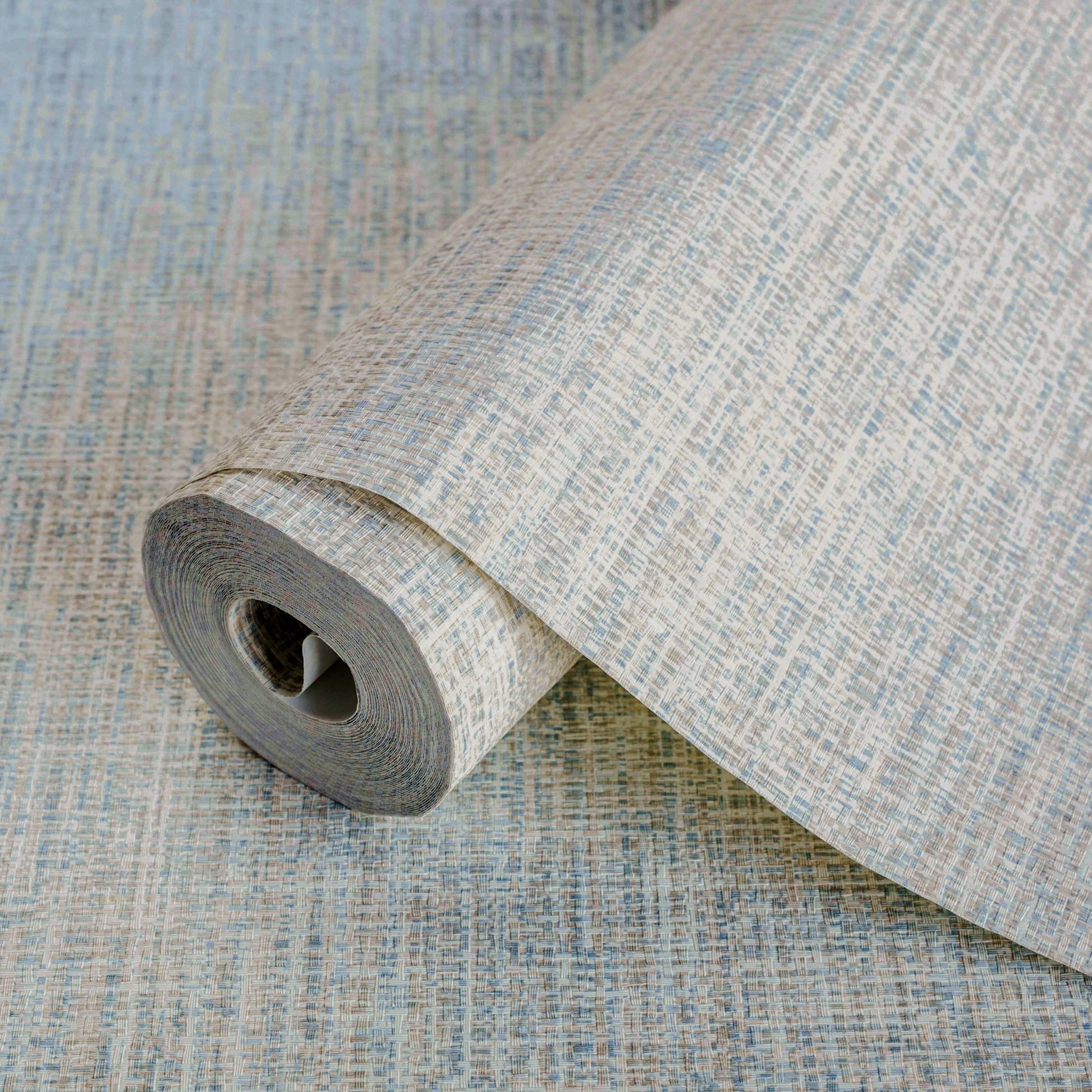 Belle Beta 1111-1 detail wallpaper by La Belle Maison