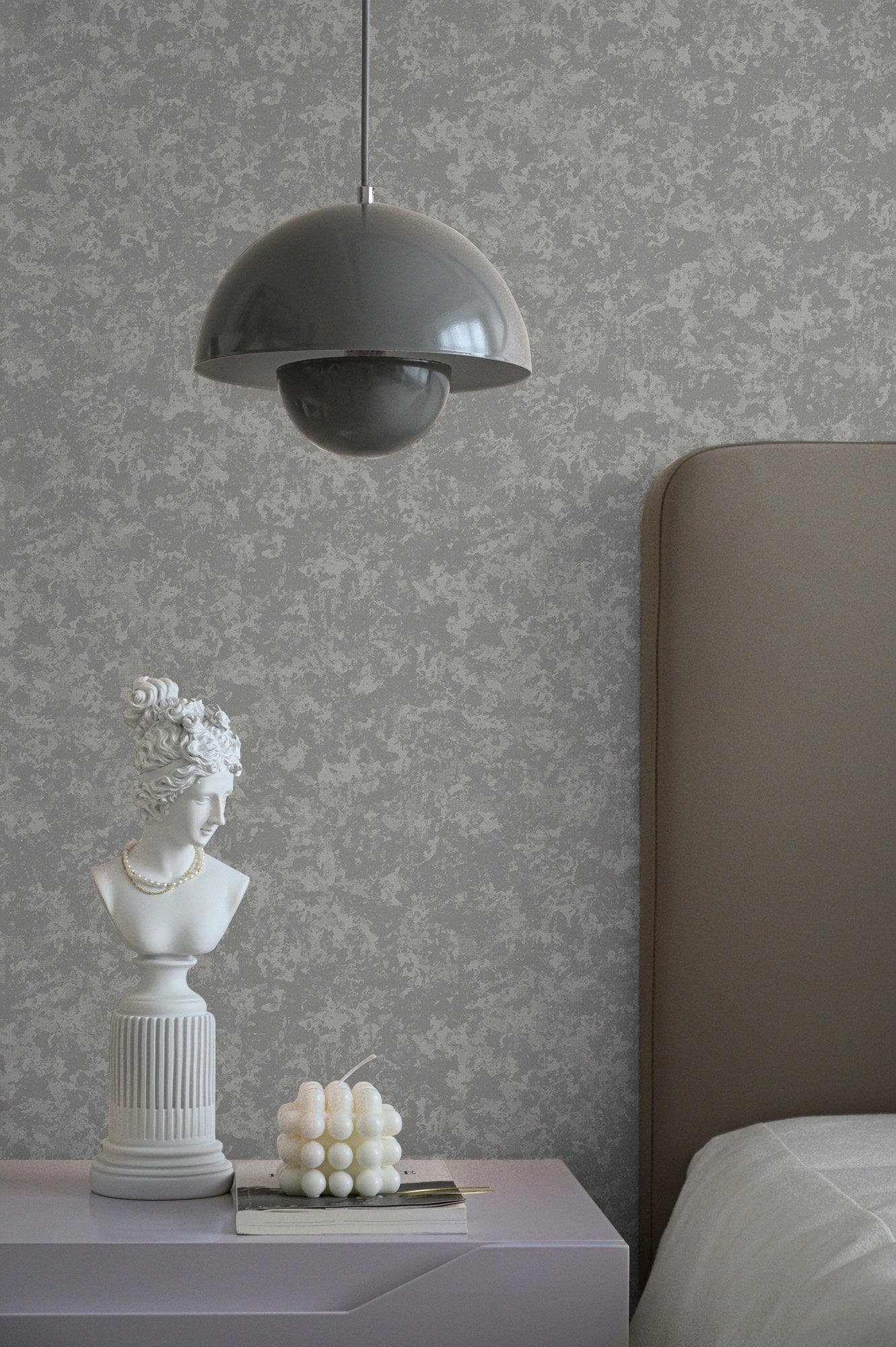 Iconique 24112-3 room wallpaper by La Belle Maison