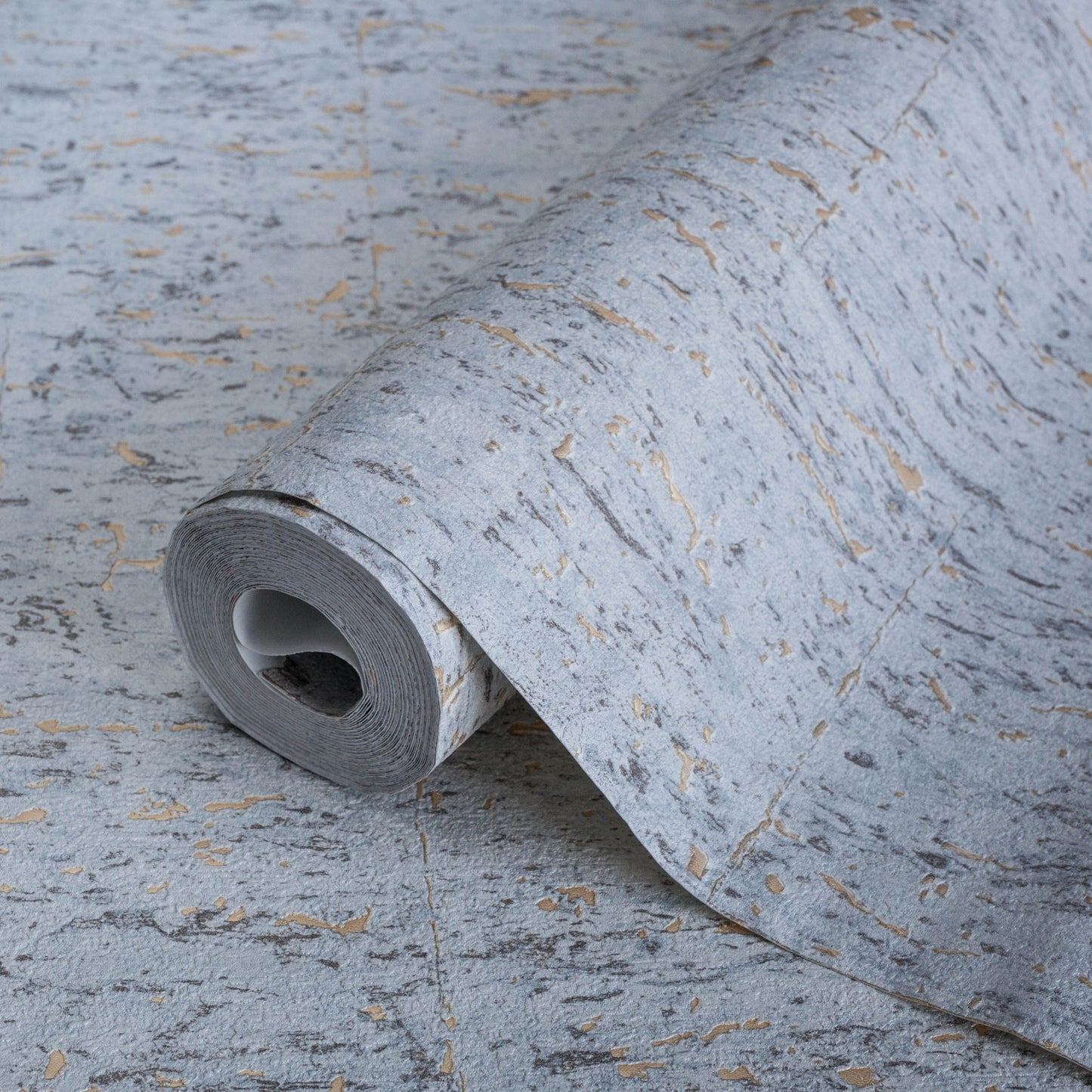 Indigo Maison 4701-5 detail wallpaper by La Belle Maison