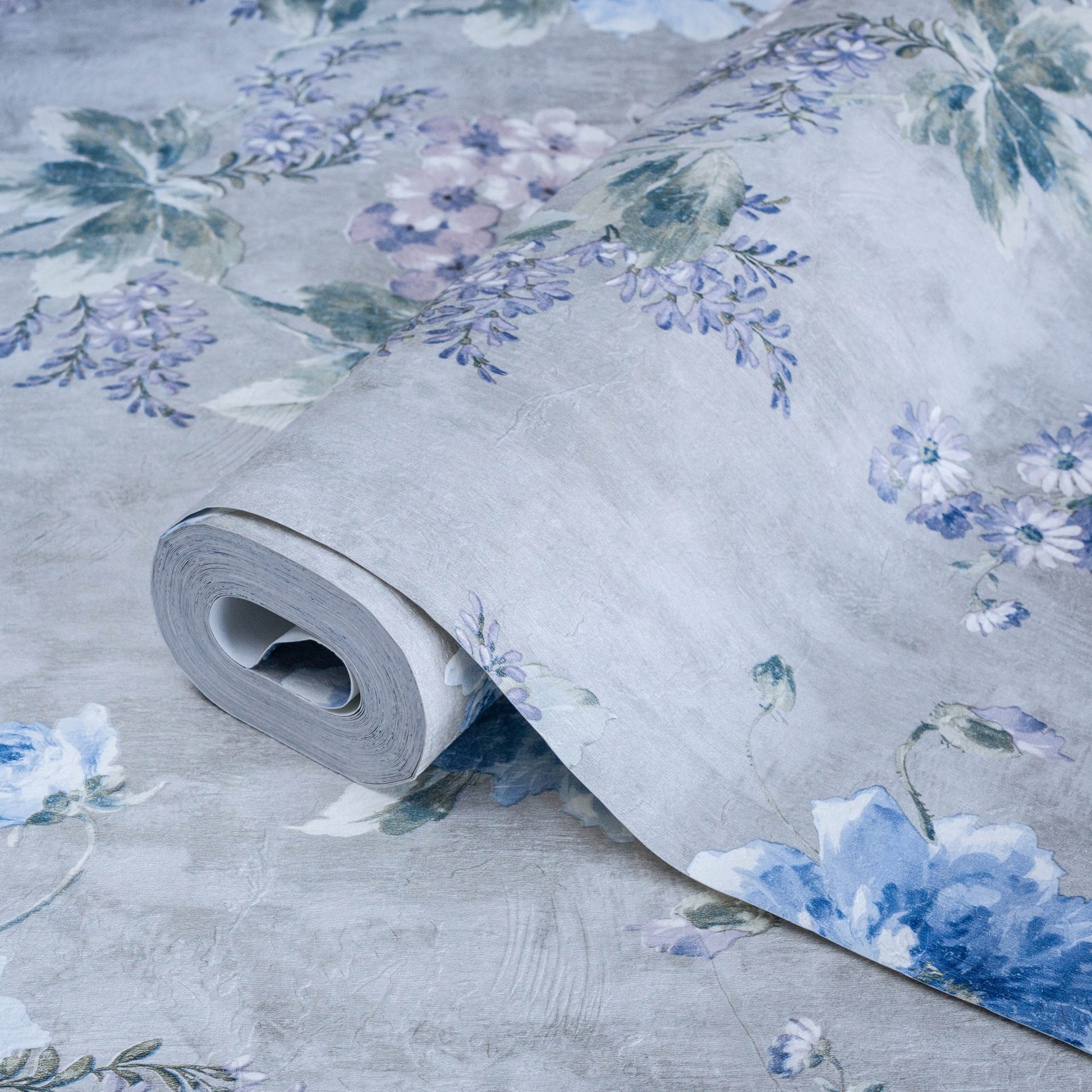Indigo Maison 4708-3 detail wallpaper by La Belle Maison