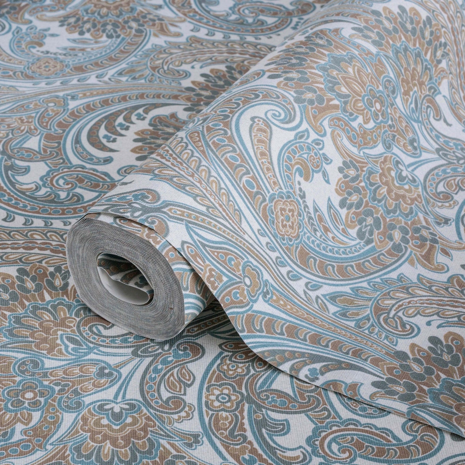 Indigo Maison 4711-1 detail wallpaper by La Belle Maison