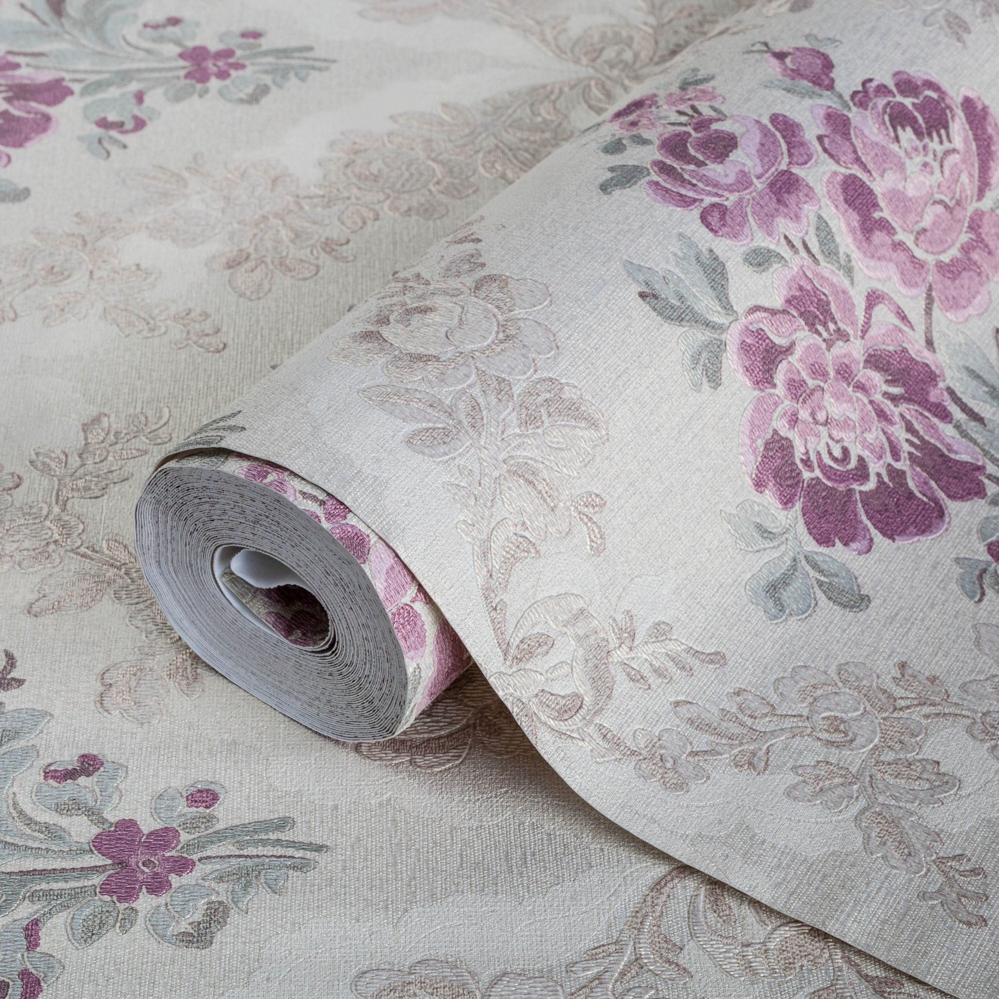 Kalina Garden 5802-4 detail wallpaper by La Belle Maison