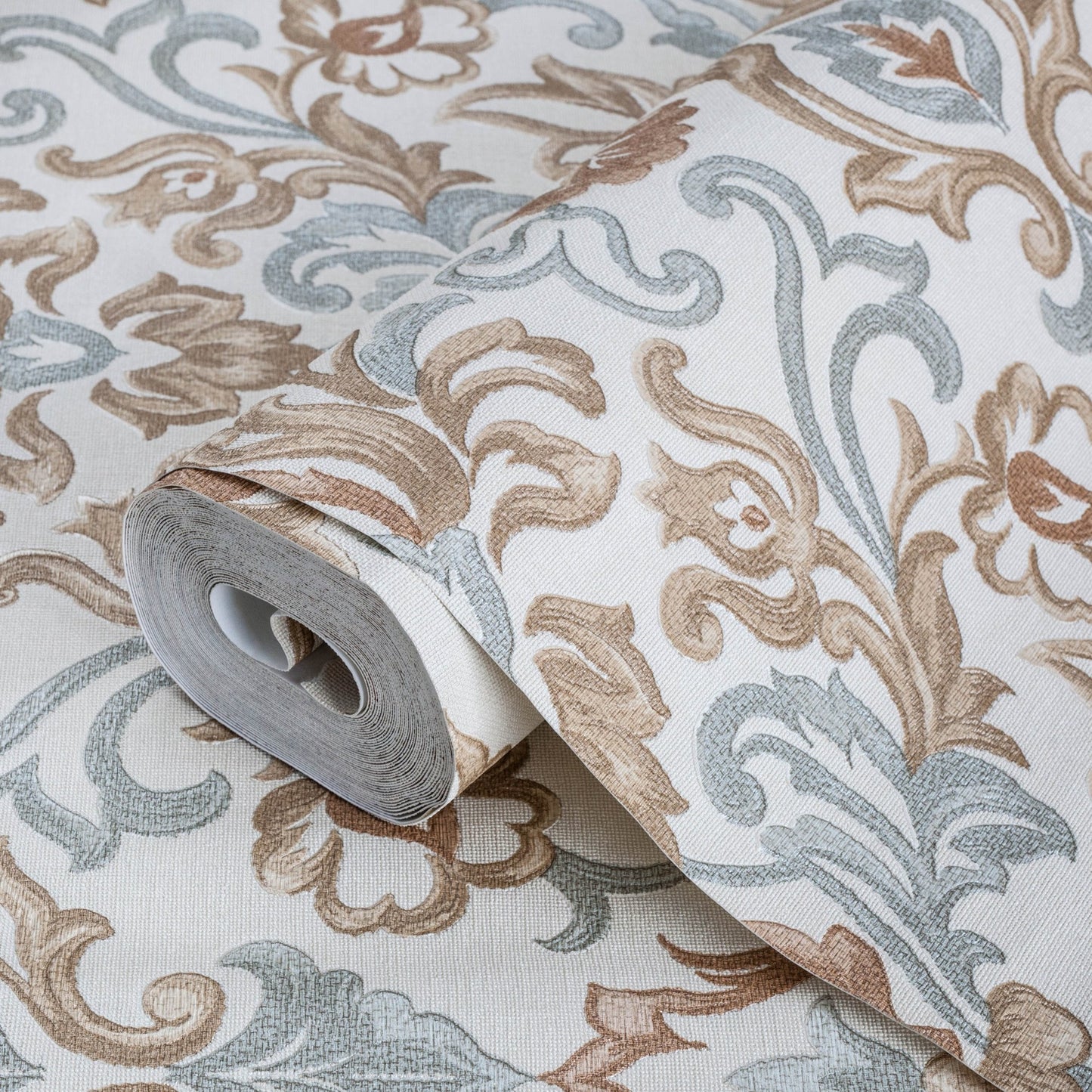 Kalina Garden 5804-4 detail wallpaper by La Belle Maison