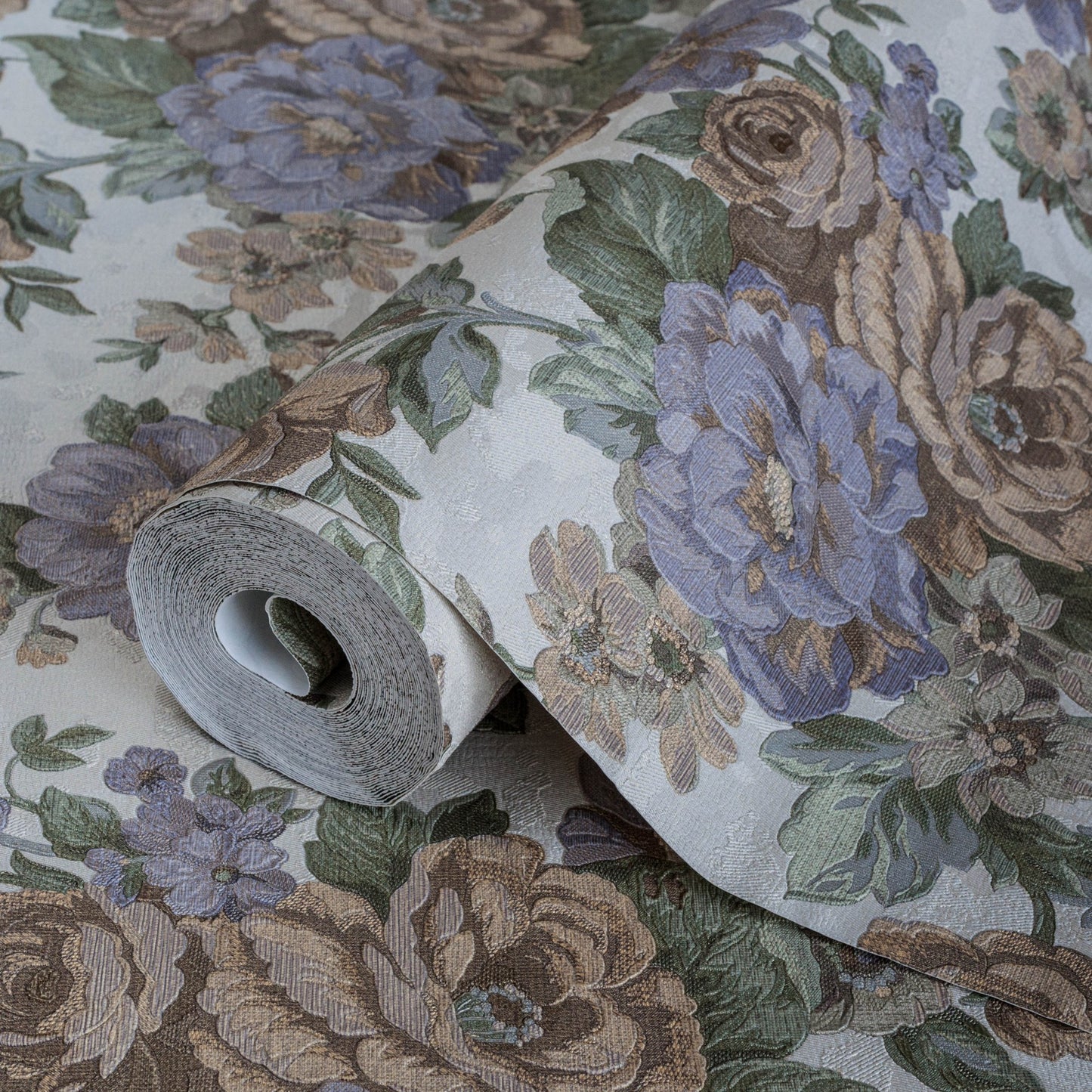 Kalina Garden 5806-3 detail wallpaper by La Belle Maison