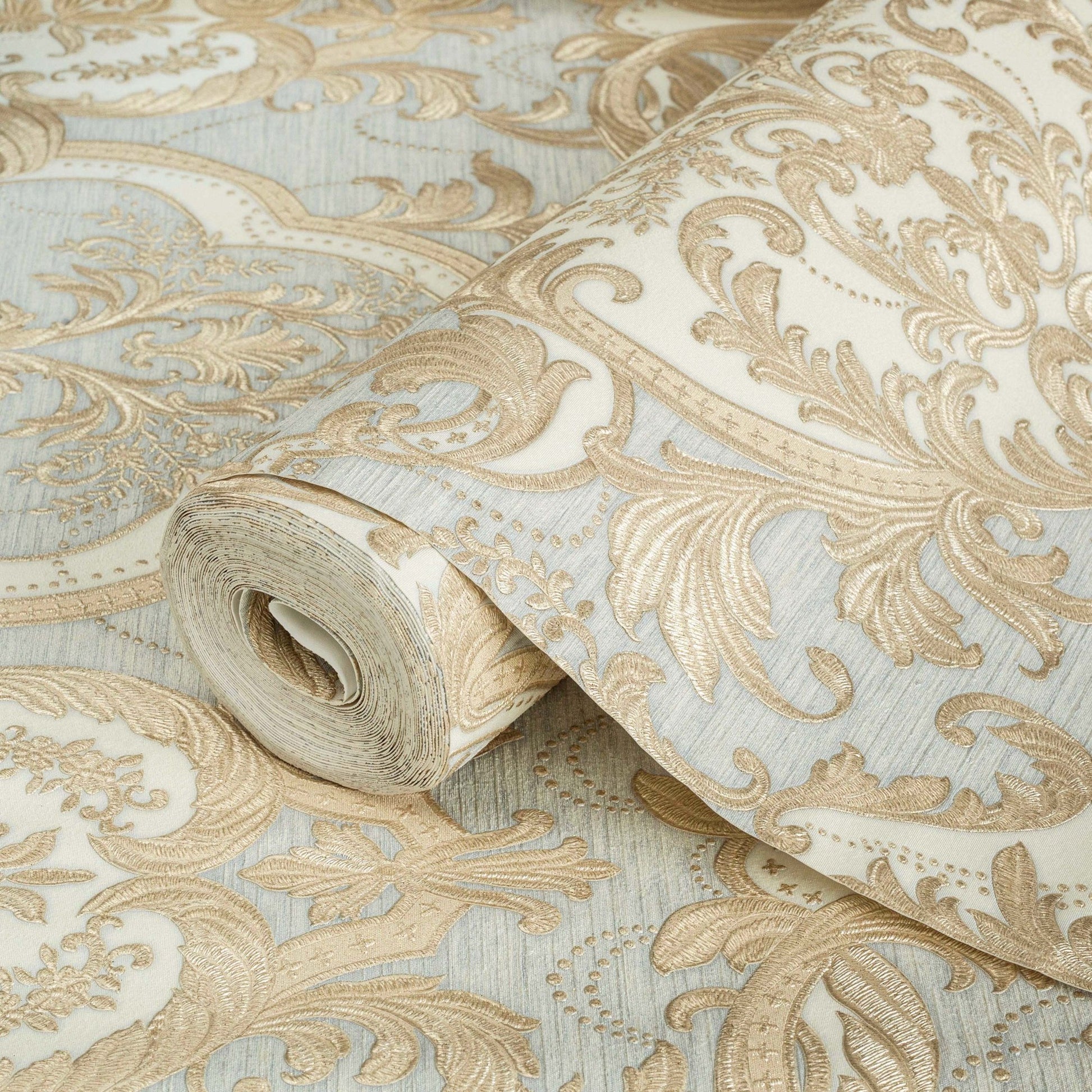 Maison Ephes 1002-2 detail wallpaper by La Belle Maison