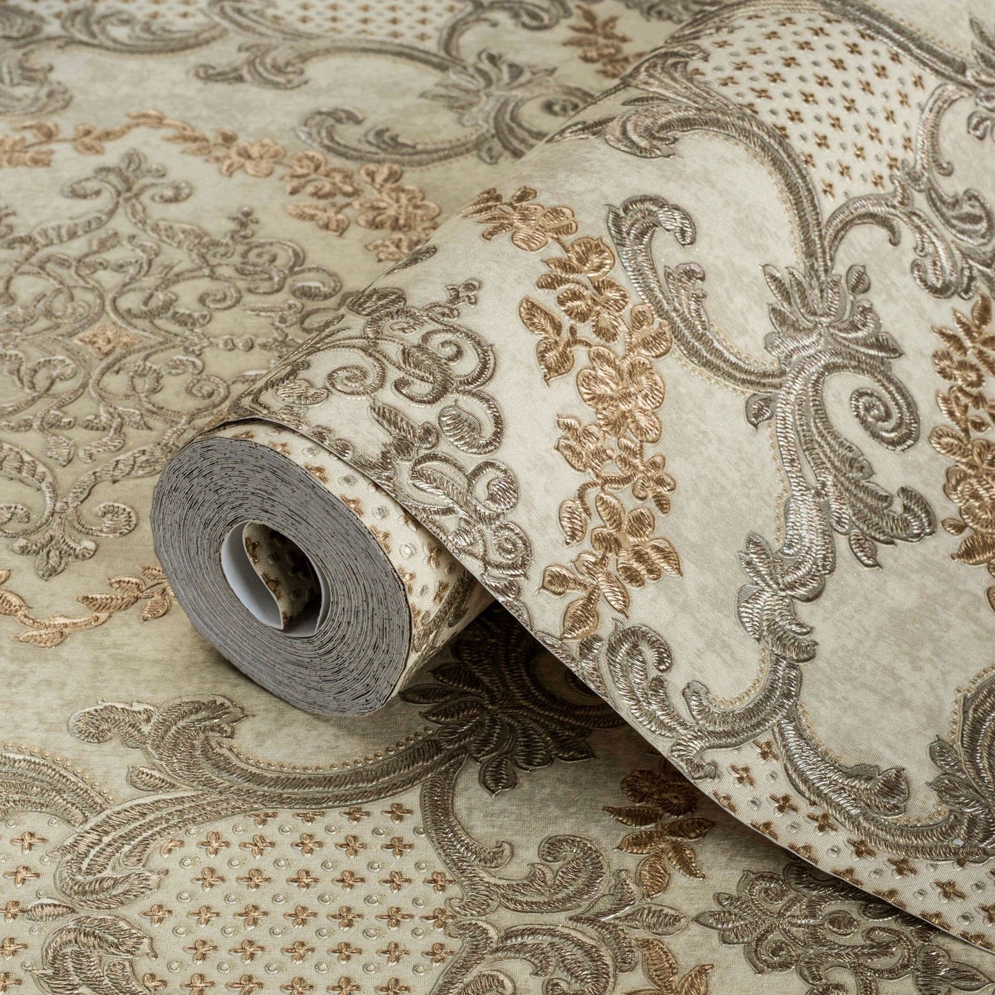 Maison Ephes 6802-4 detail wallpaper by La Belle Maison