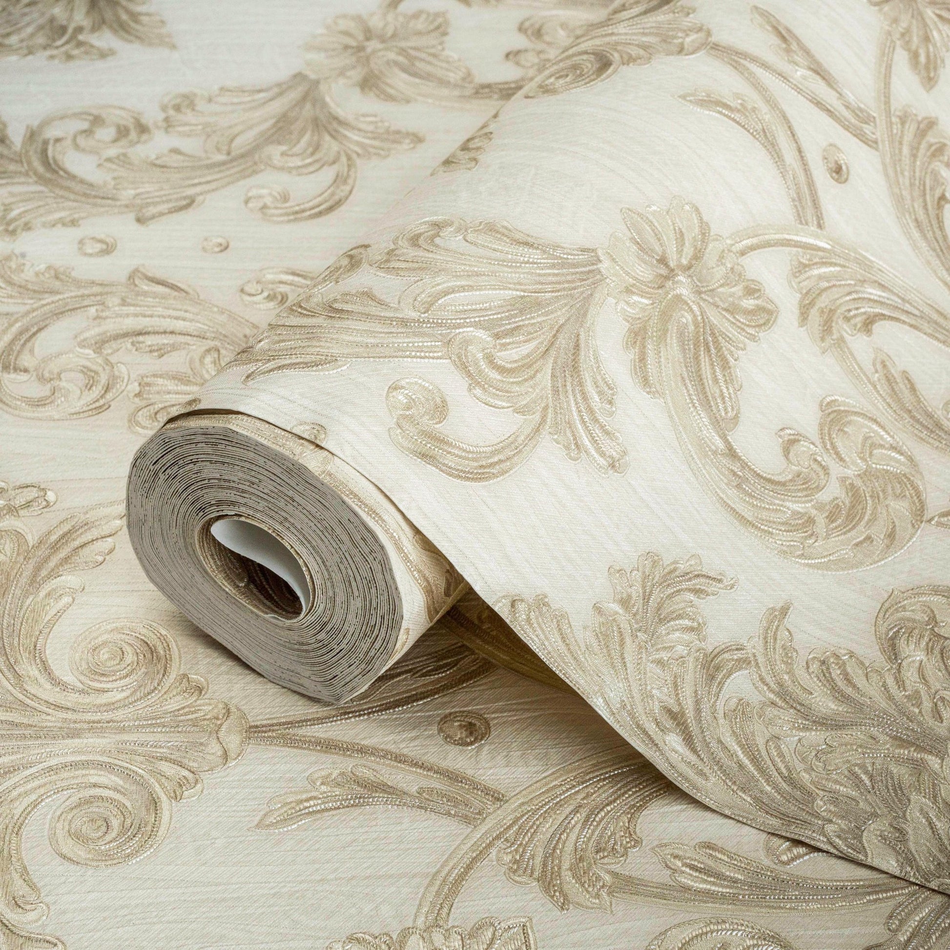 Maison Ephes 6808-1 detail wallpaper by La Belle Maison