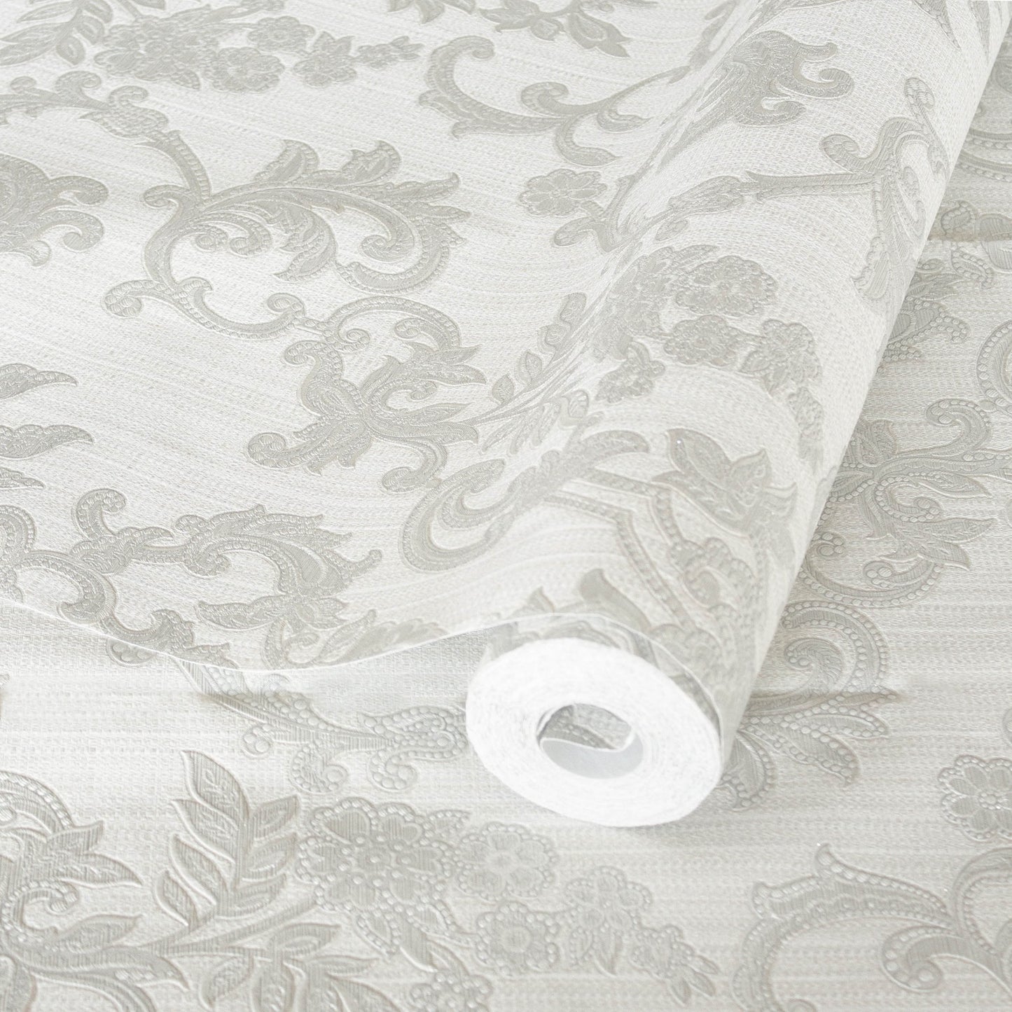 Maison Voyage 1305-1 room wallpaper by La Belle Maison