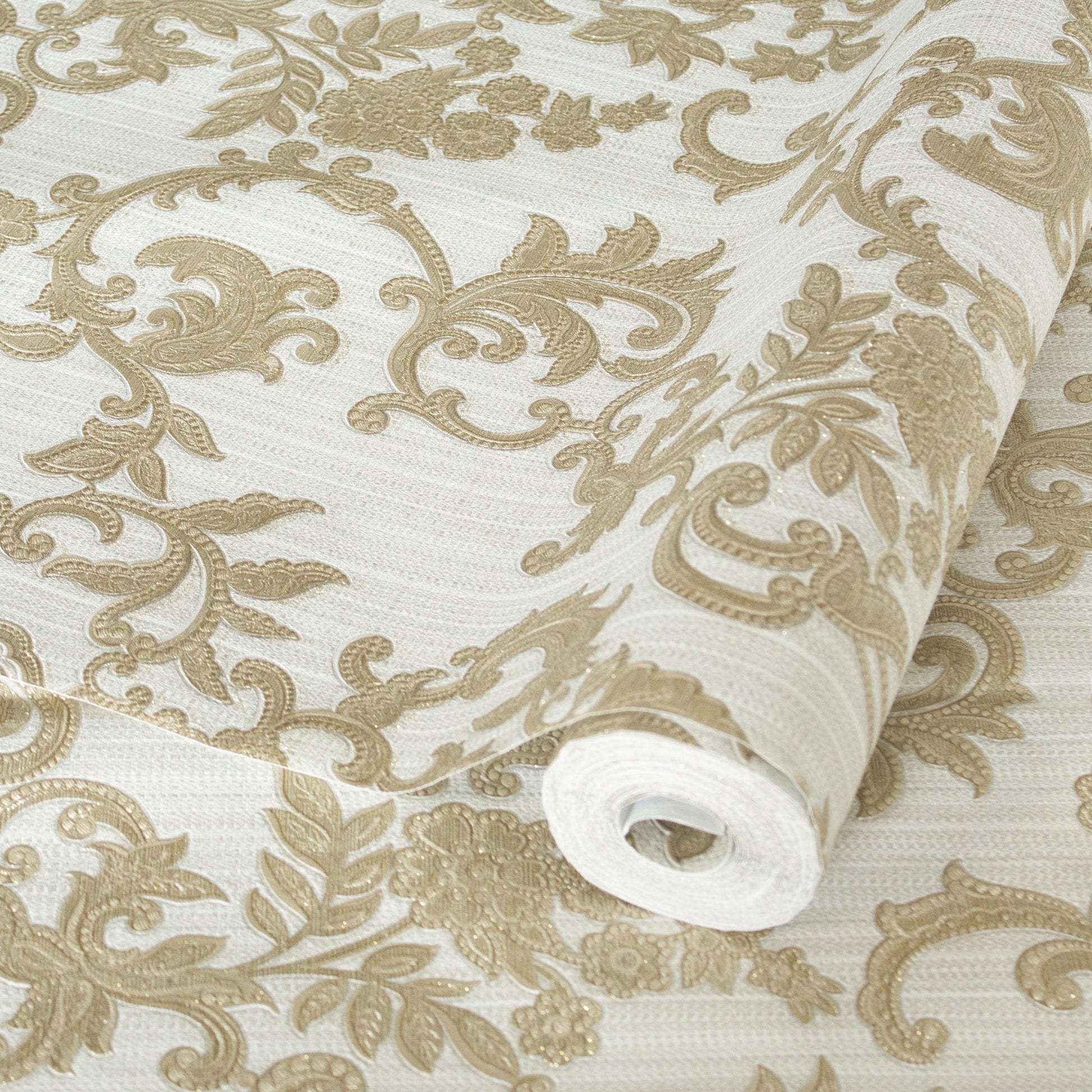 Maison Voyage 1305-3 room wallpaper by La Belle Maison