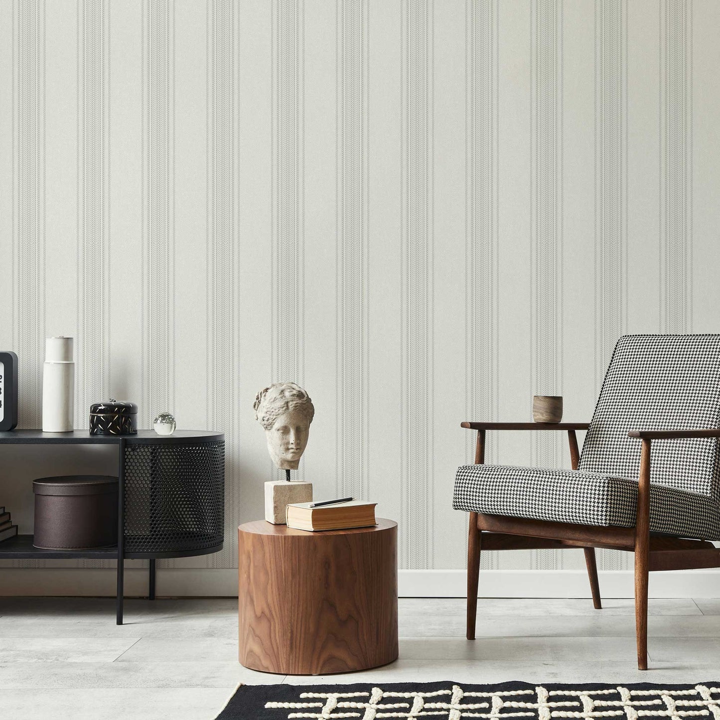 Maison Voyage Vanilla Relaxed Texture Wallpaper by La Belle Maison
