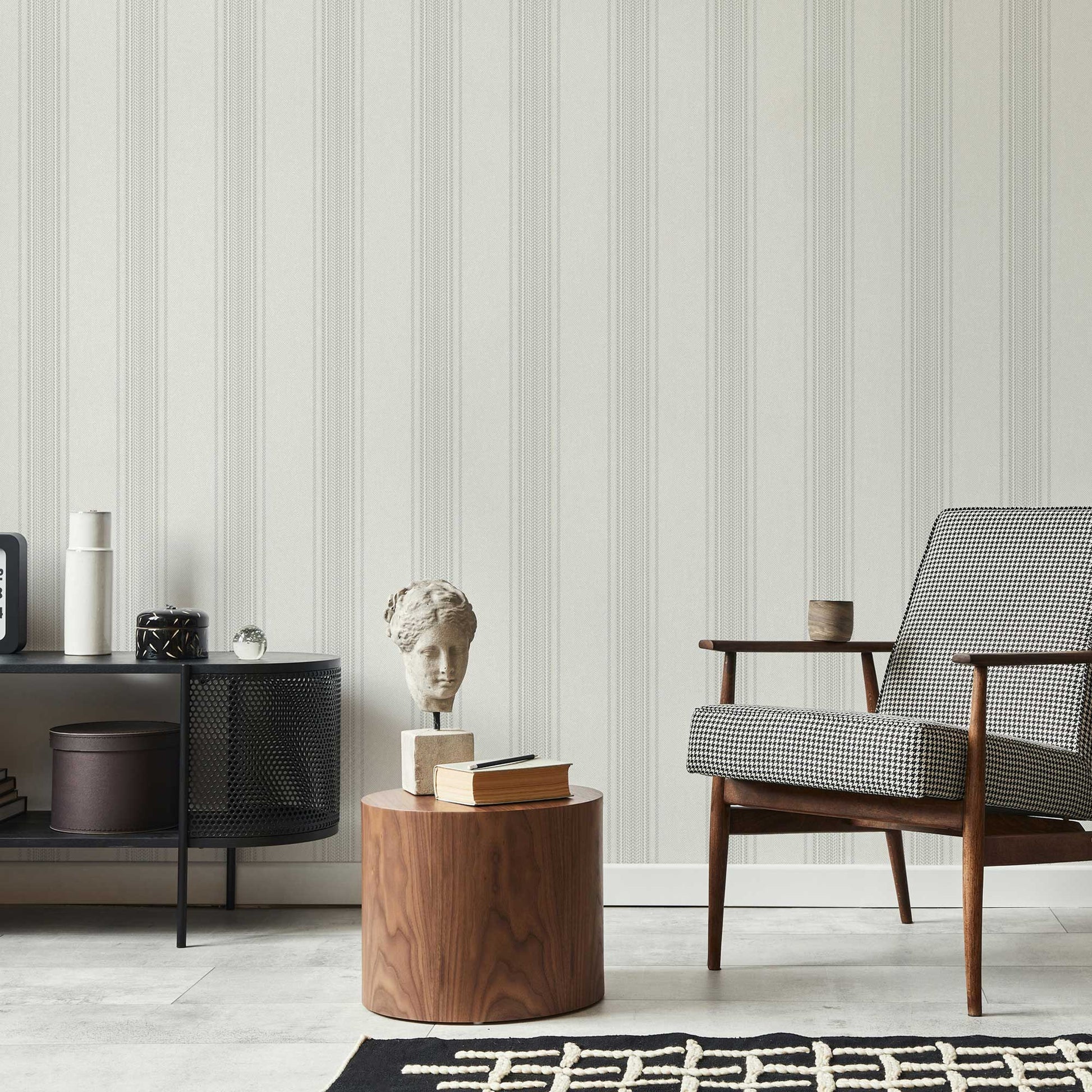 Maison Voyage Vanilla Relaxed Texture Wallpaper by La Belle Maison