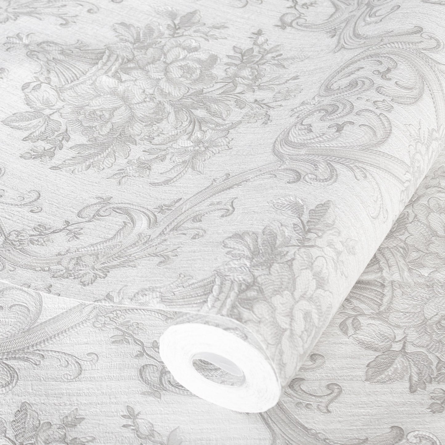 Maison Voyage 1310-1 room wallpaper by La Belle Maison