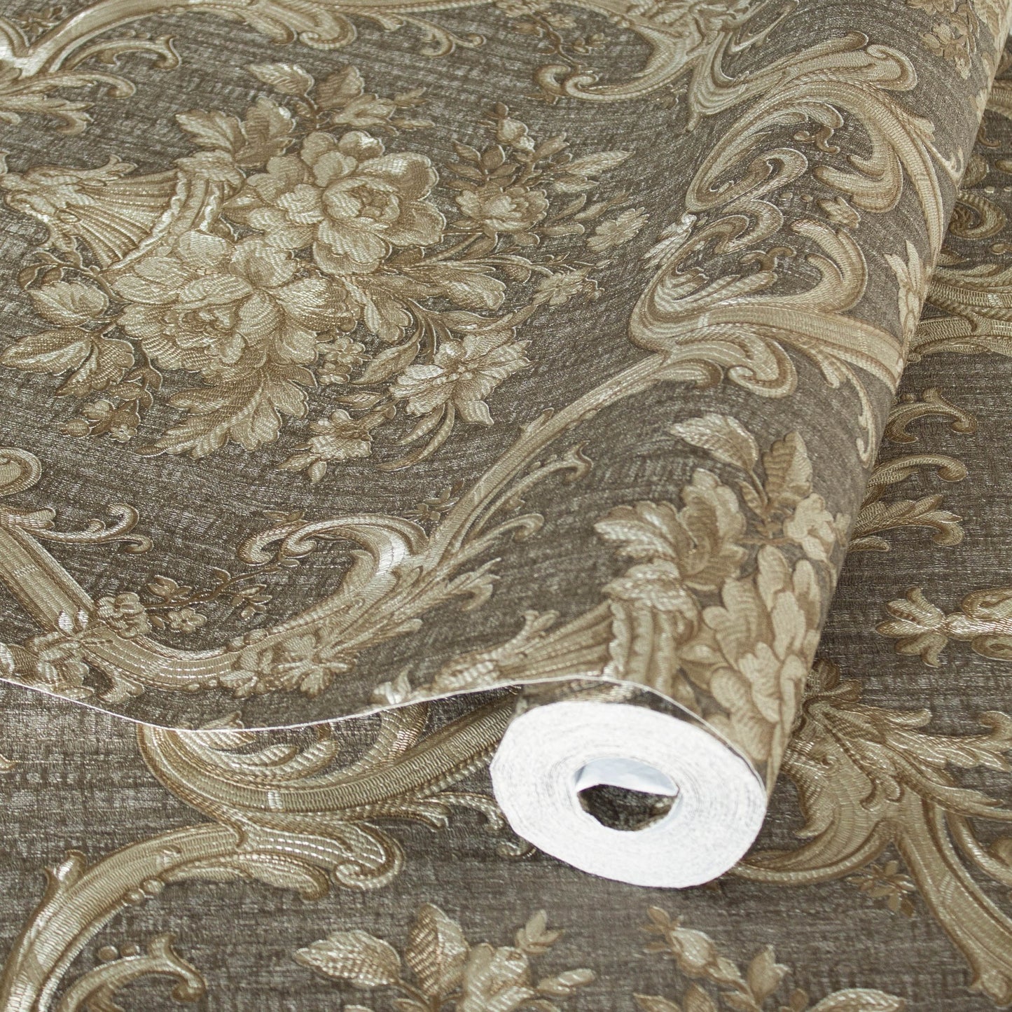 Maison Voyage 1310-5 detail wallpaper by La Belle Maison