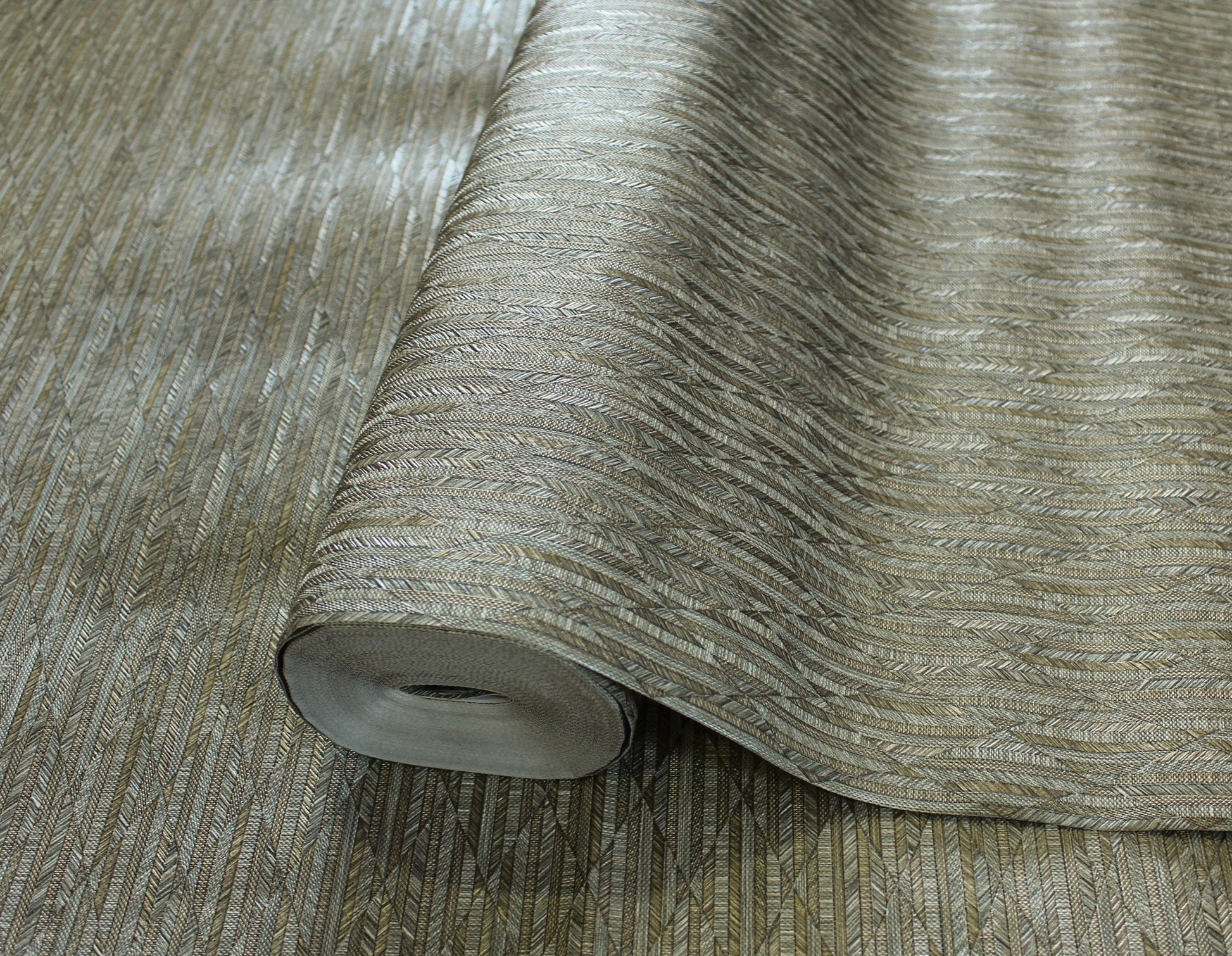 Omega Luxe Smoke Deep Texture Wallpaper by La Belle Maison