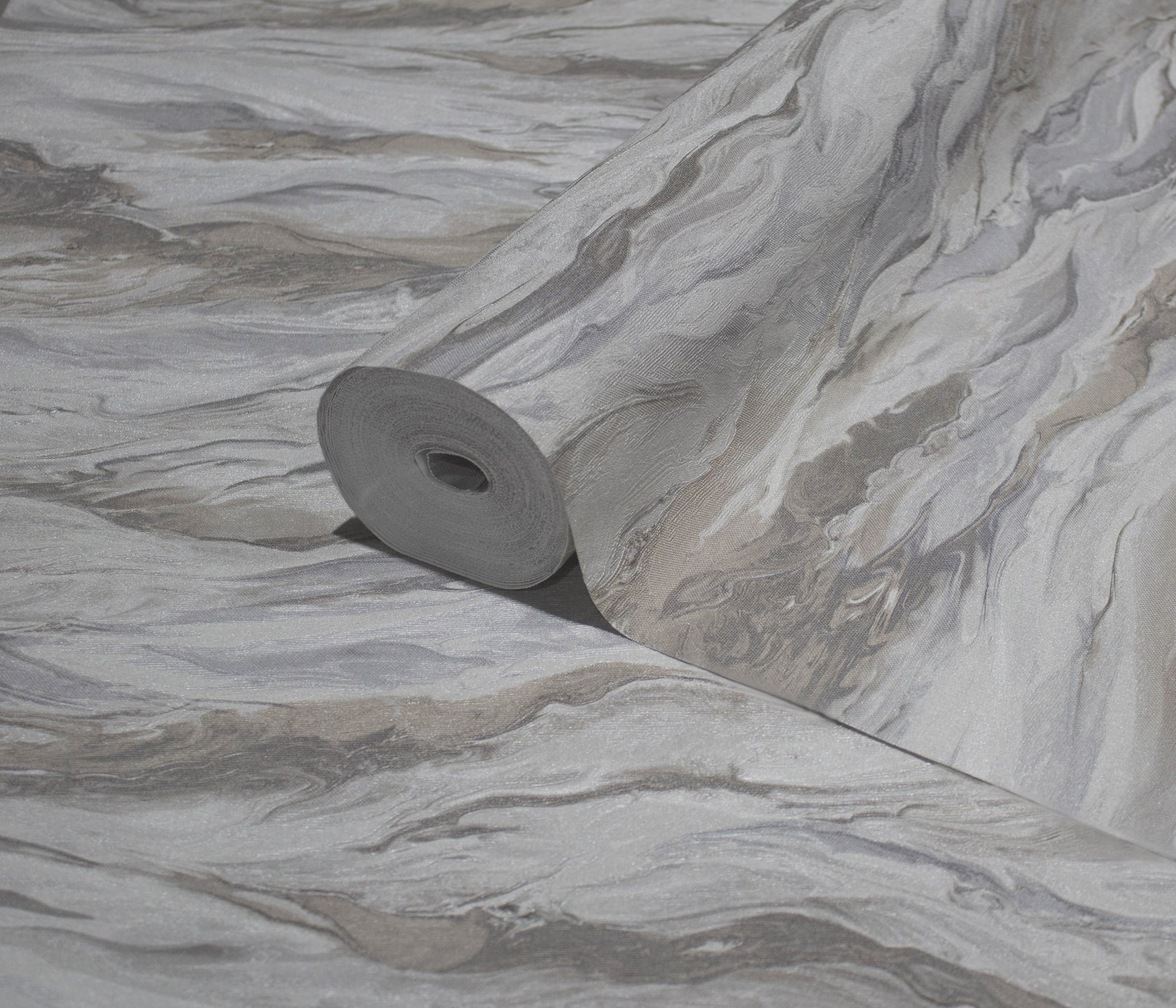 Omega Luxe Dove Grey Polished Texture Wallpaper by La Belle Maison