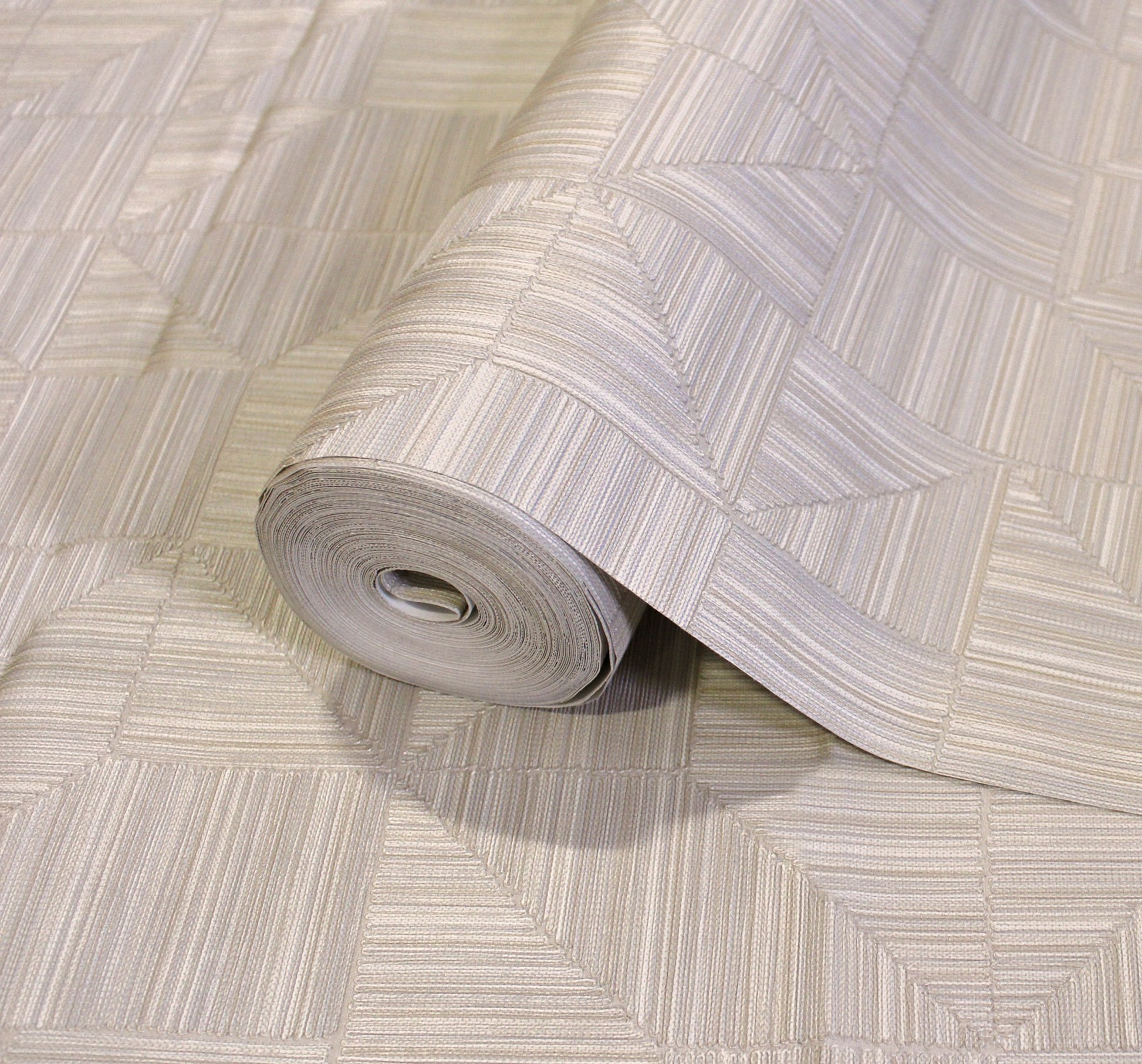Omega Luxe Ash Deep Texture Wallpaper by La Belle Maison