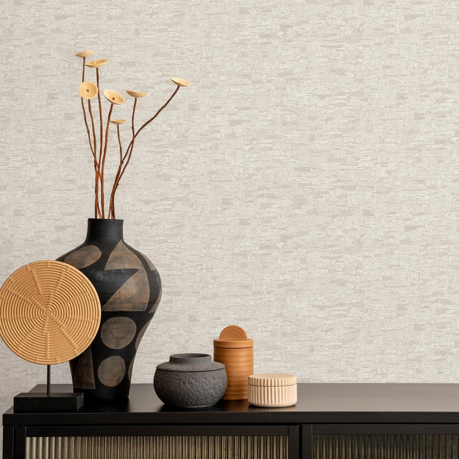Omega Luxe 23210-2 room wallpaper by La Belle Maison