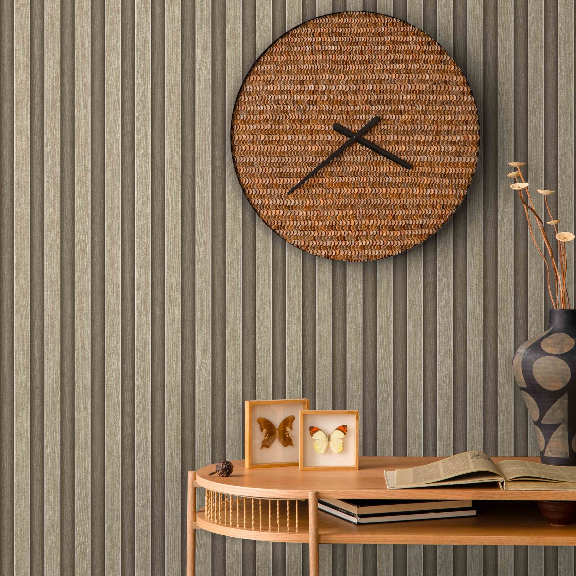 Omega Luxe 23211-1 room wallpaper by La Belle Maison