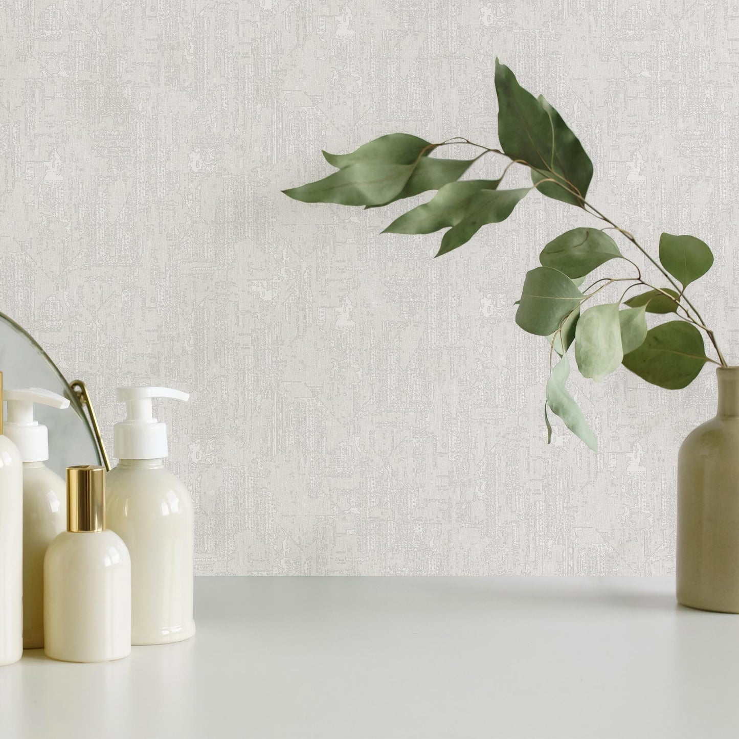 Omega Luxe 23212-1 room wallpaper by La Belle Maison