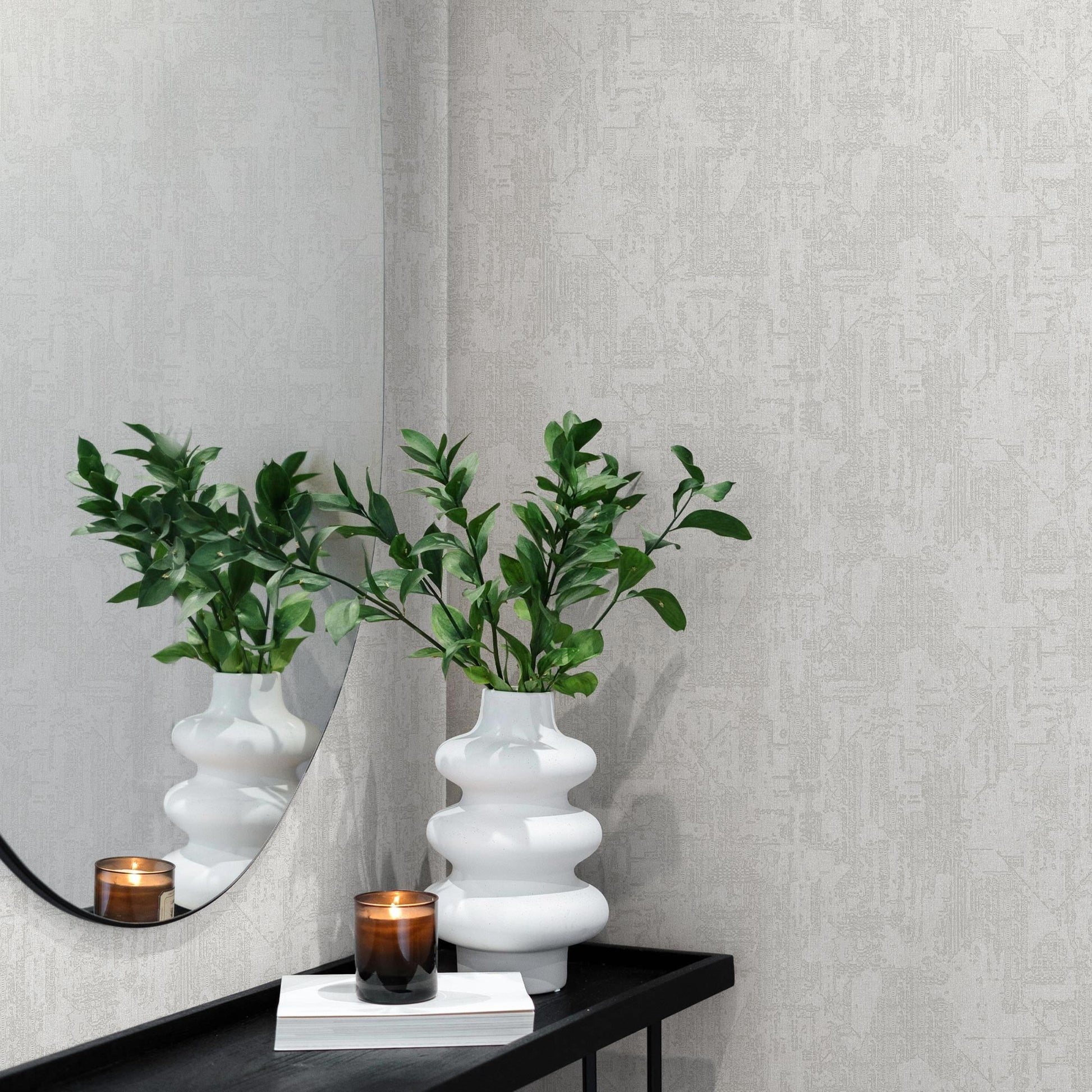 Omega Luxe 23212-2 room wallpaper by La Belle Maison