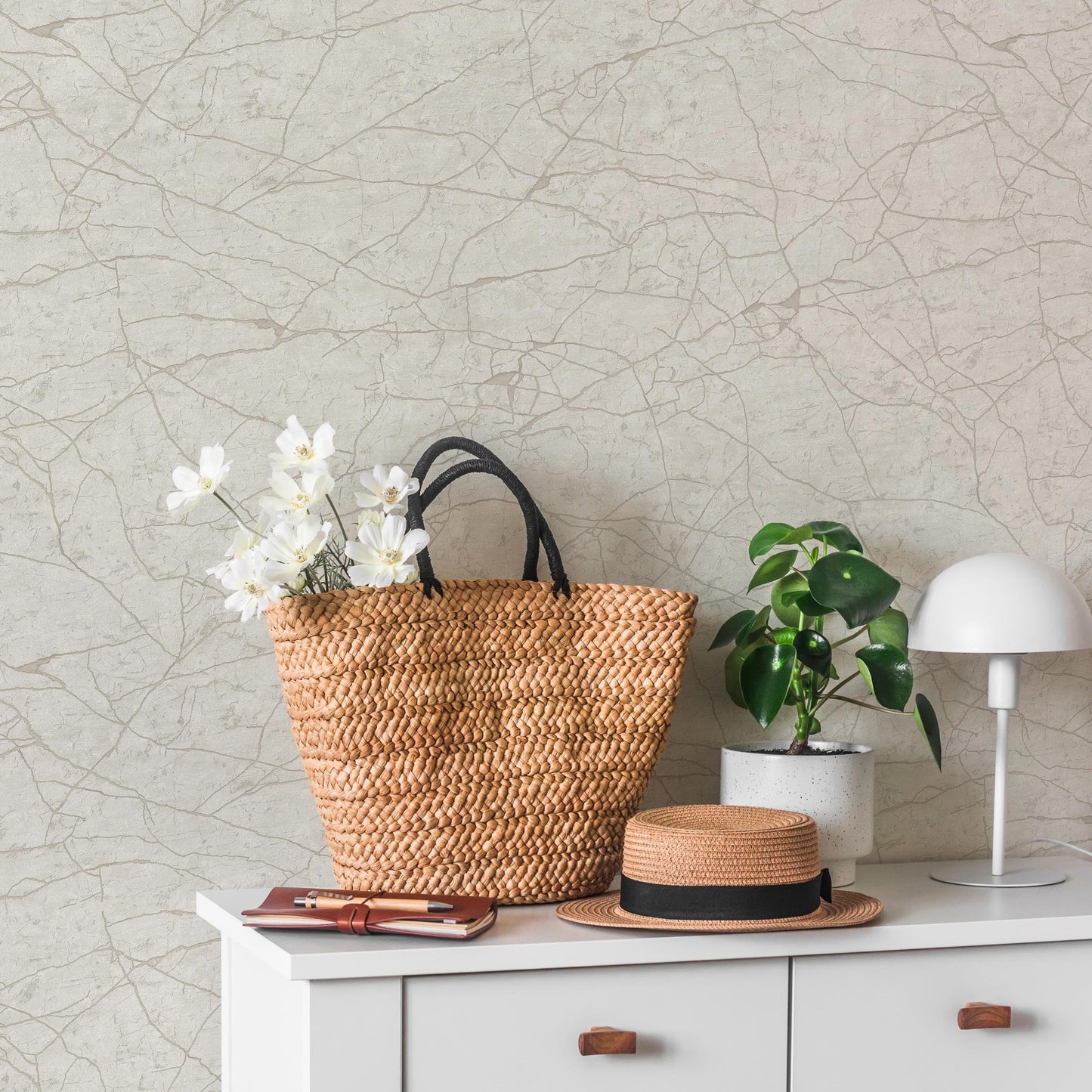 Roka Living 23107-2 room wallpaper by La Belle Maison