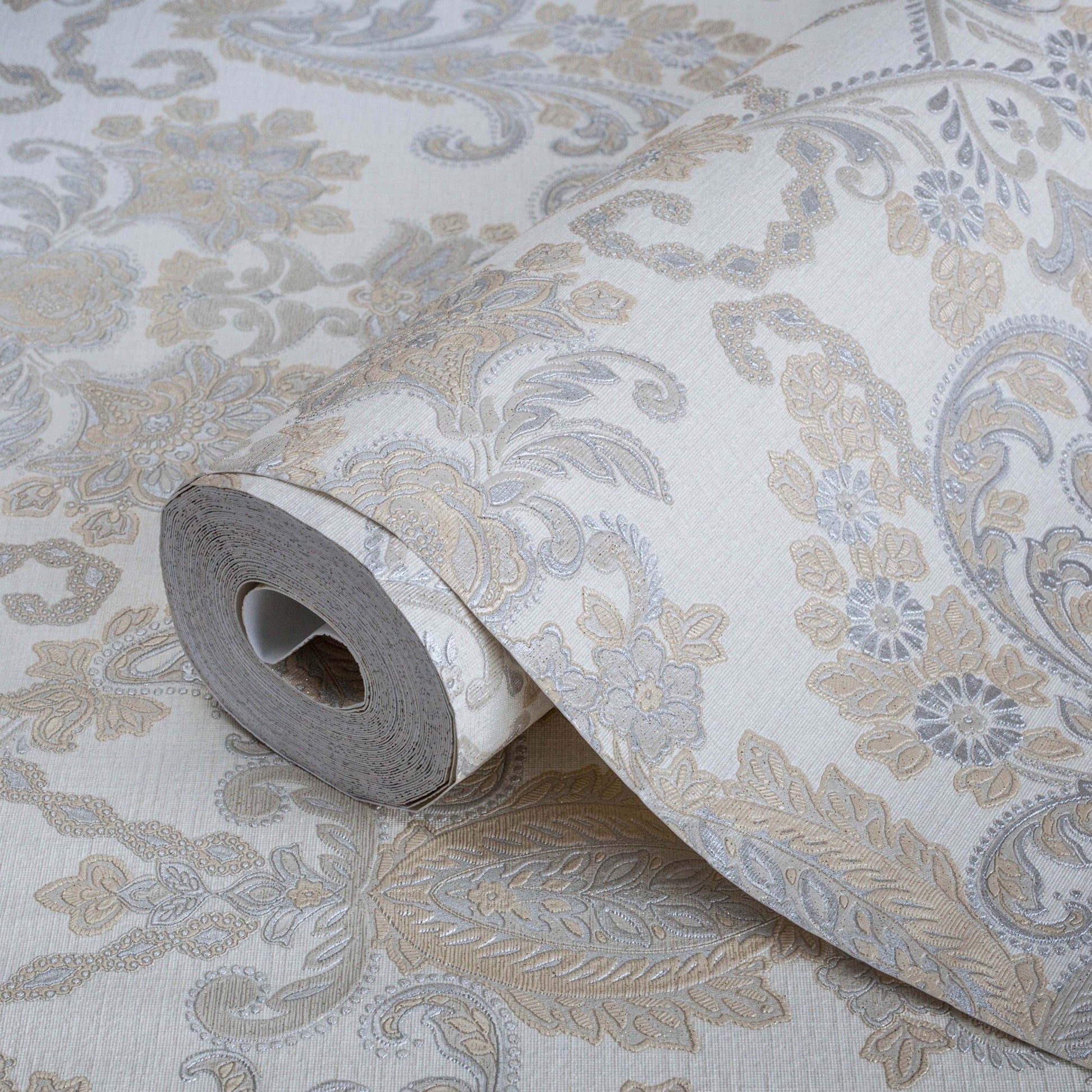 Rumi Stories 6804-1 detail wallpaper by La Belle Maison
