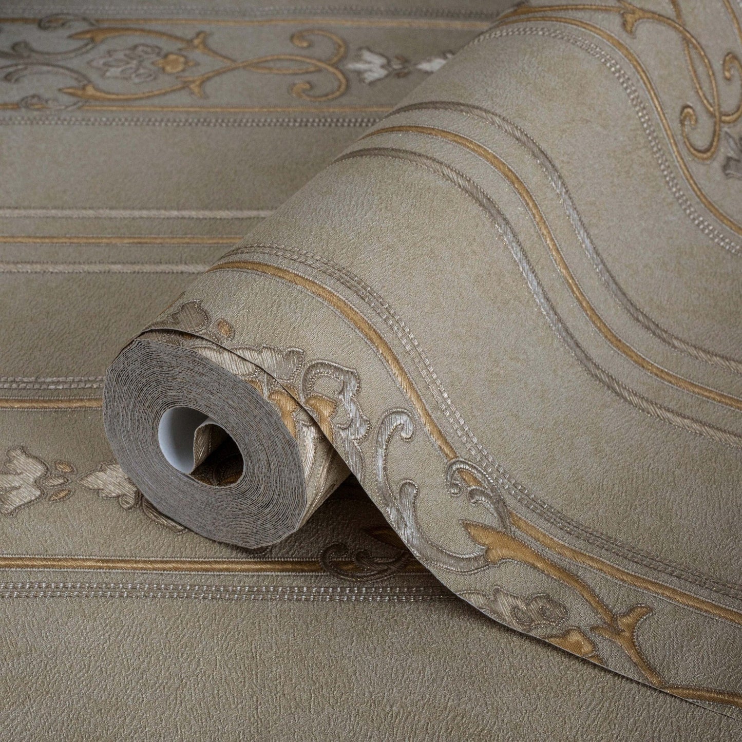 Rumi Stories 6805-4 detail wallpaper by La Belle Maison