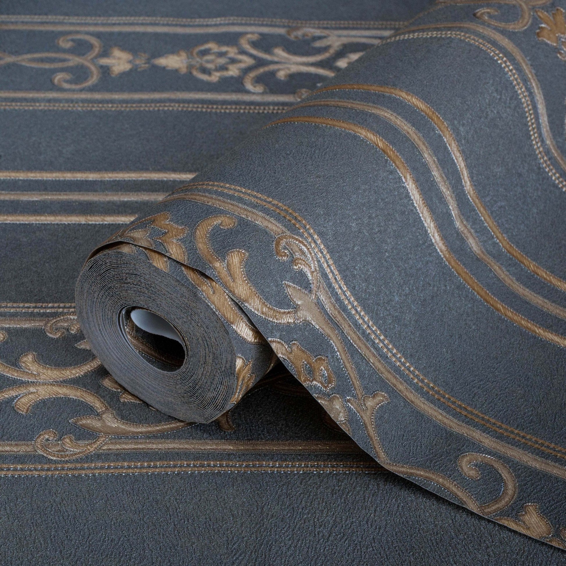 Rumi Stories 6805-5 detail wallpaper by La Belle Maison