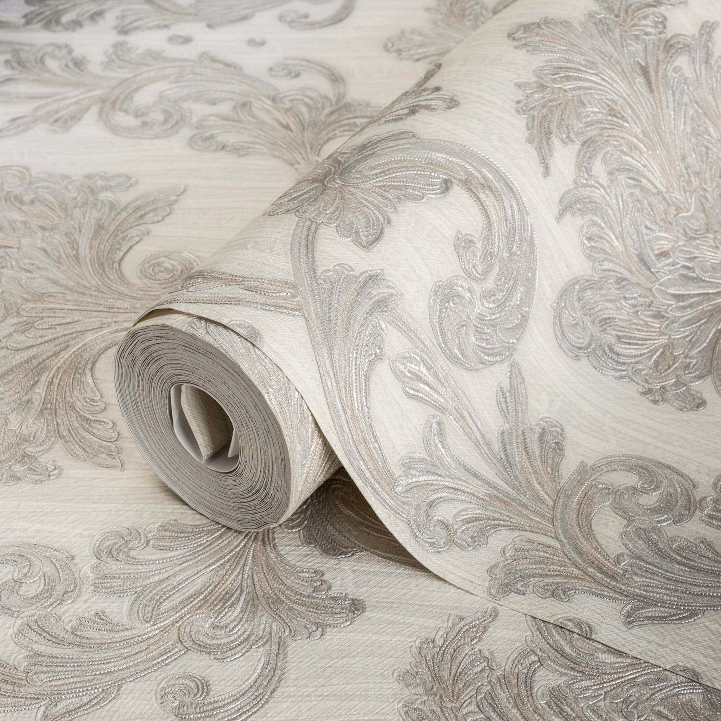 Rumi Stories 6808-6 detail wallpaper by La Belle Maison