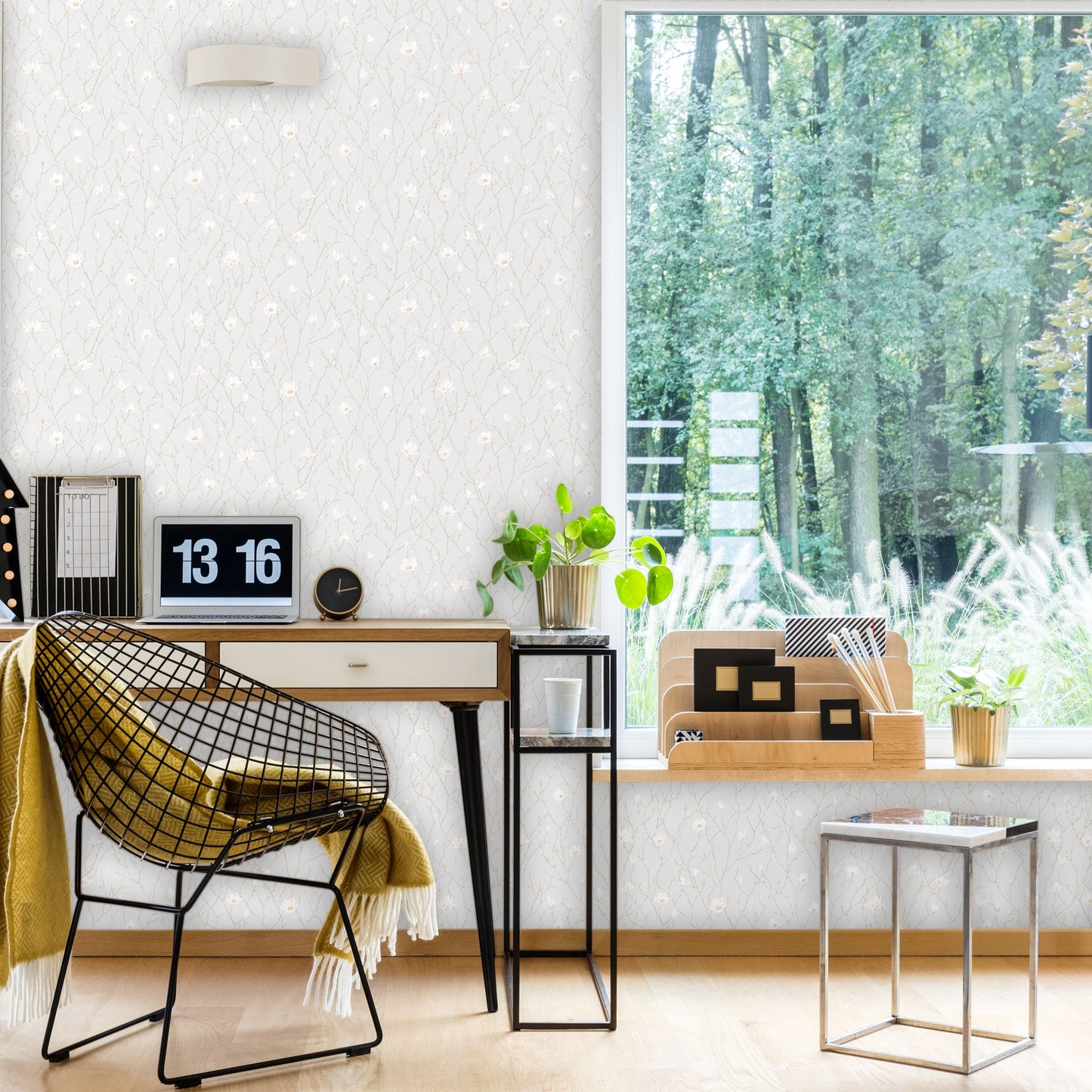 Seven Rooms 7800-1 room wallpaper by La Belle Maison