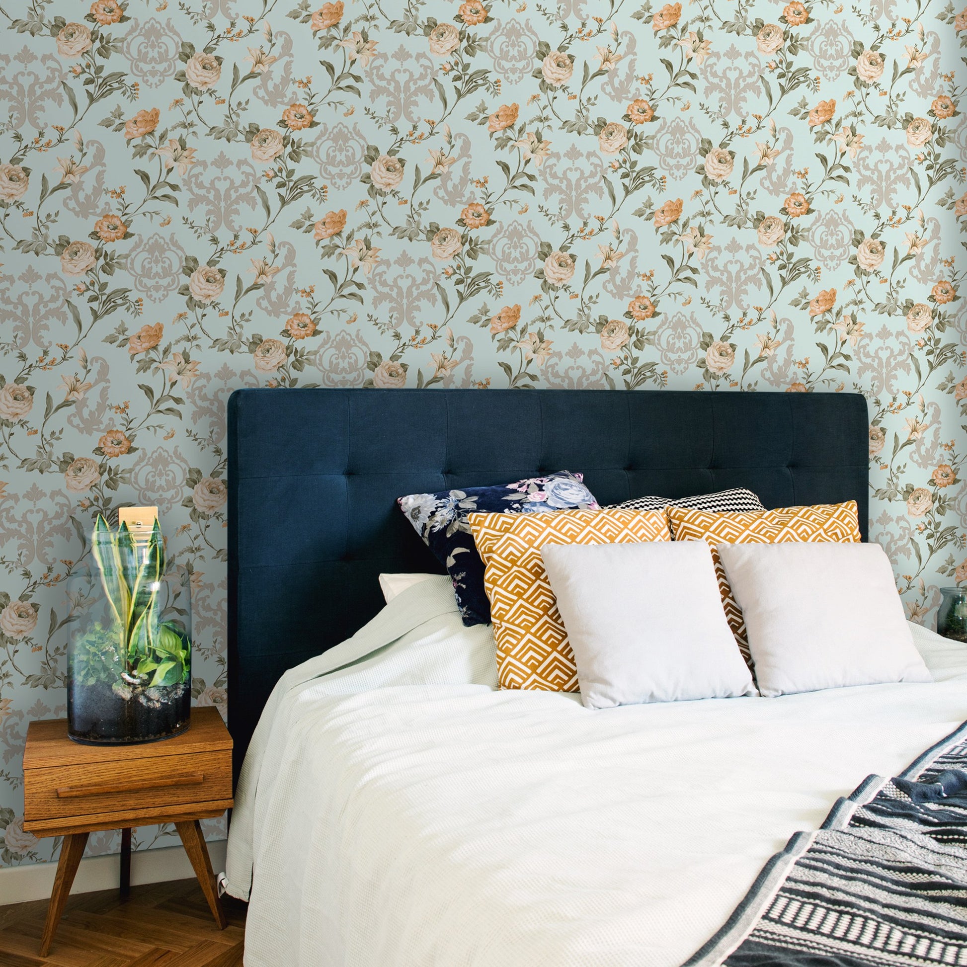 Seven Rooms 7803-2 room wallpaper by La Belle Maison