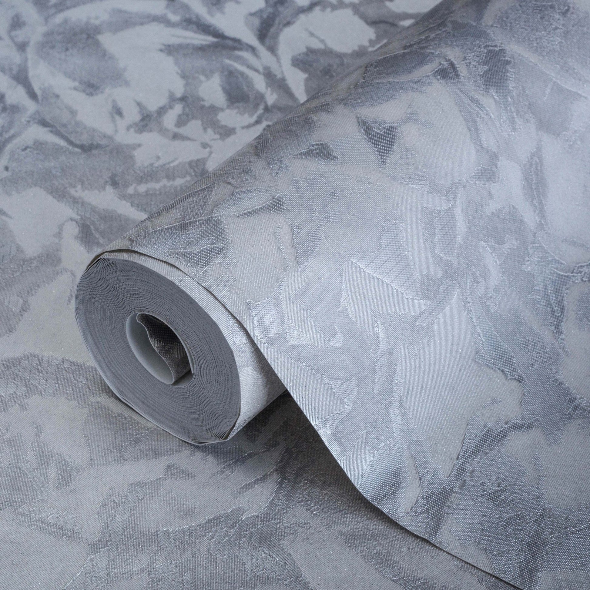 Seven Rooms 7806-5 detail wallpaper by La Belle Maison