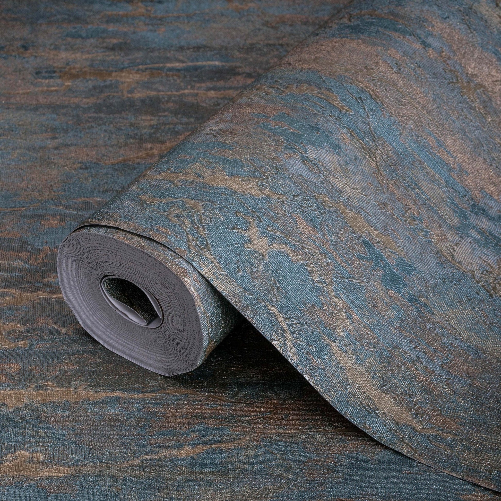 Seven Rooms 7809-4 detail wallpaper by La Belle Maison