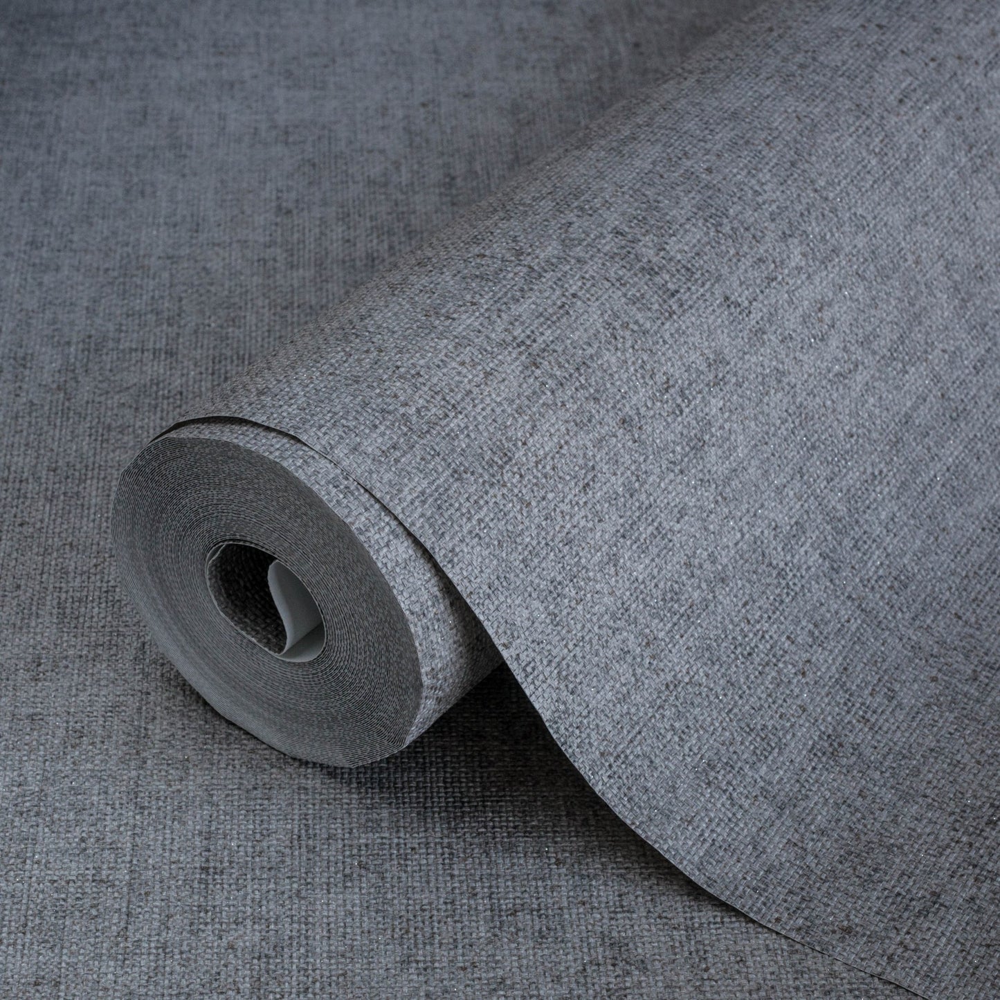 Seven Rooms 7816-4 detail wallpaper by La Belle Maison