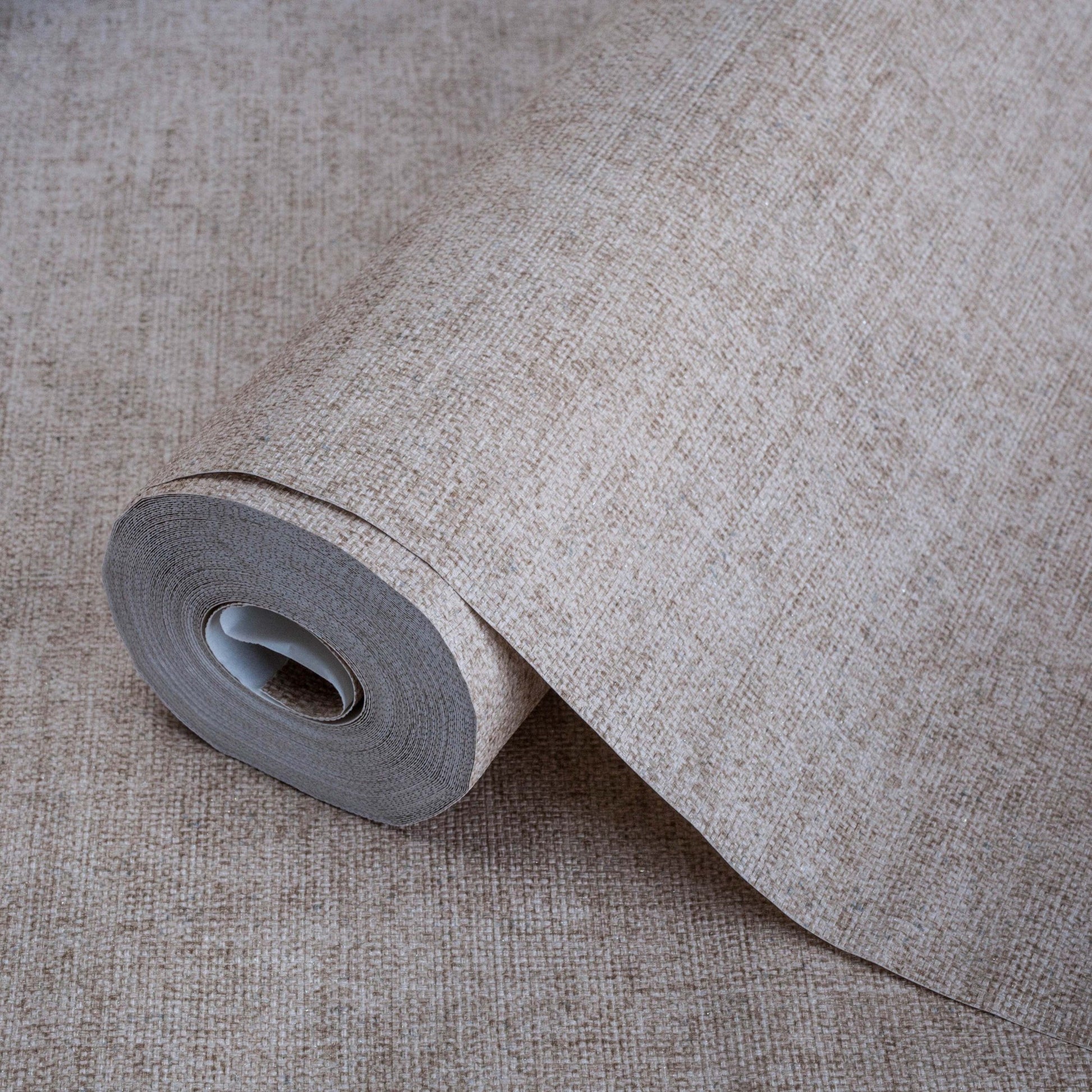 Seven Rooms 7816-7 detail wallpaper by La Belle Maison