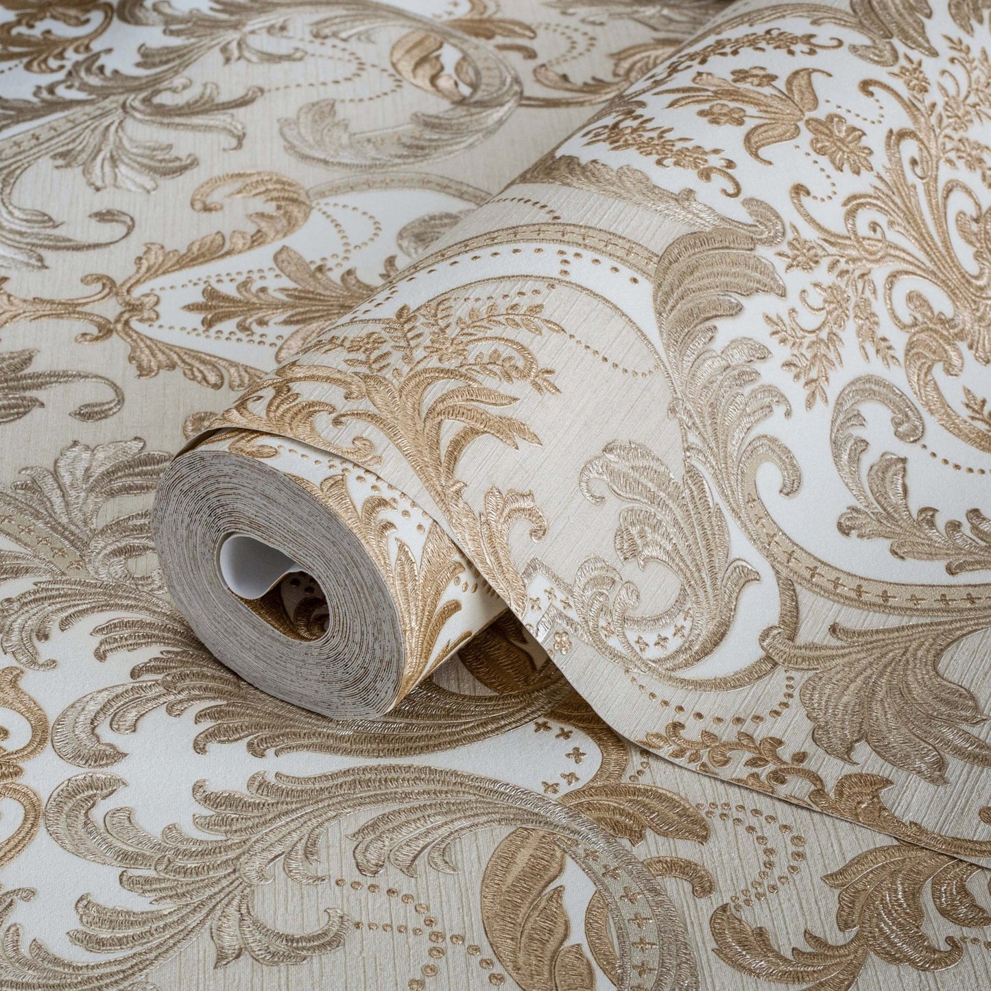 Signature Maison 1002-6 detail wallpaper by La Belle Maison