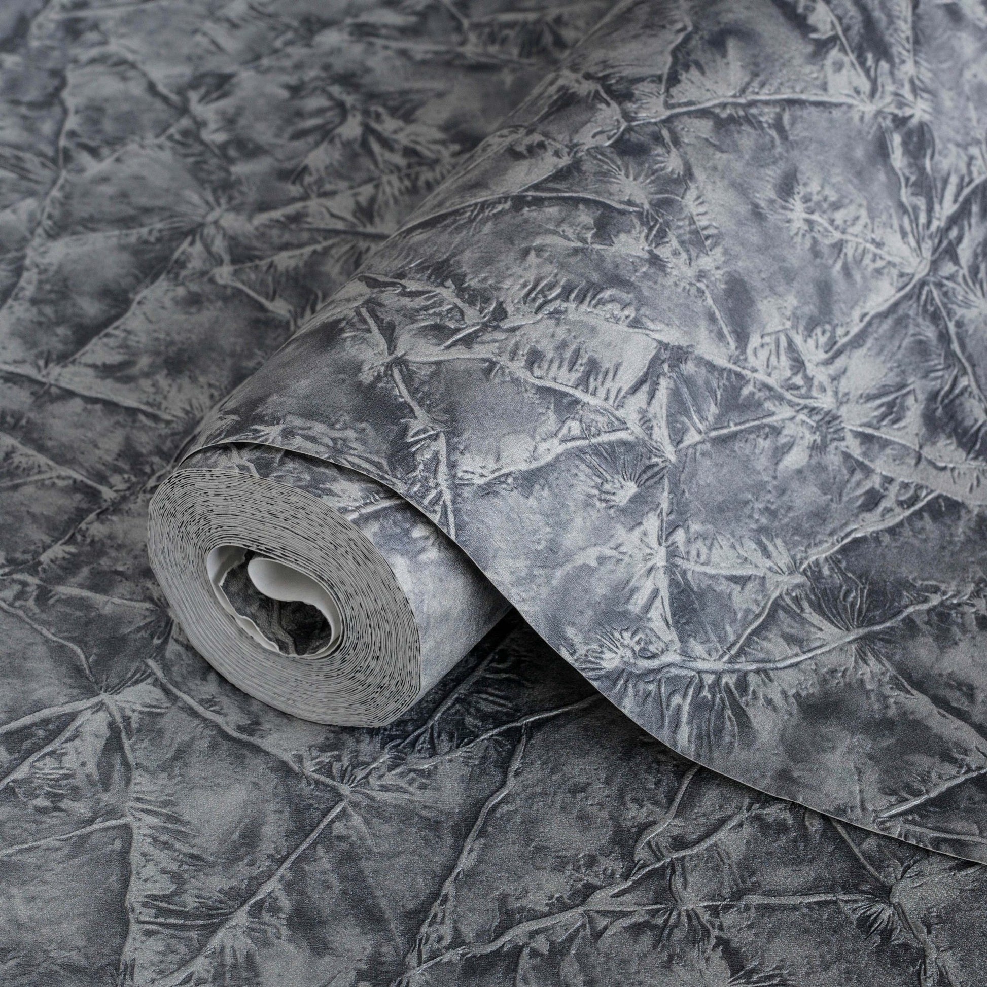 Signature Maison 1007-4 detail wallpaper by La Belle Maison