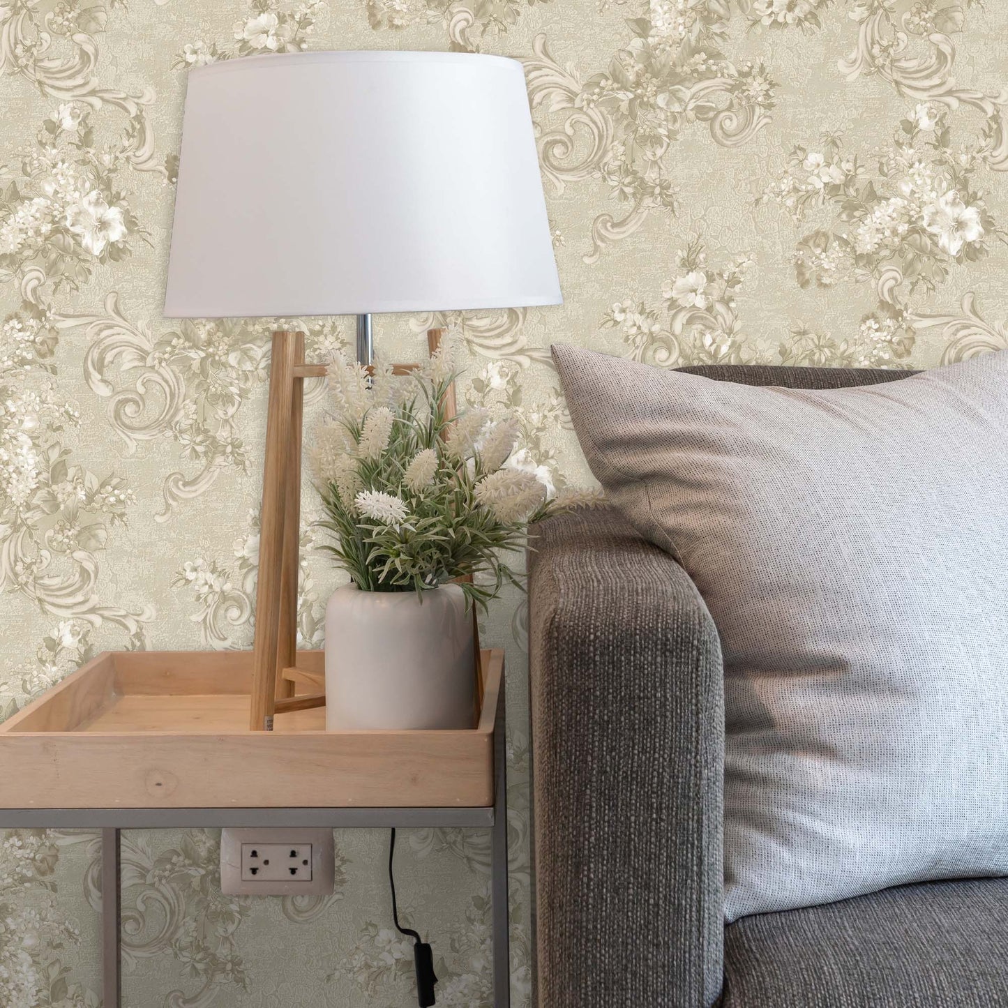 Signature Maison Silk Polished Texture Wallpaper by La Belle Maison