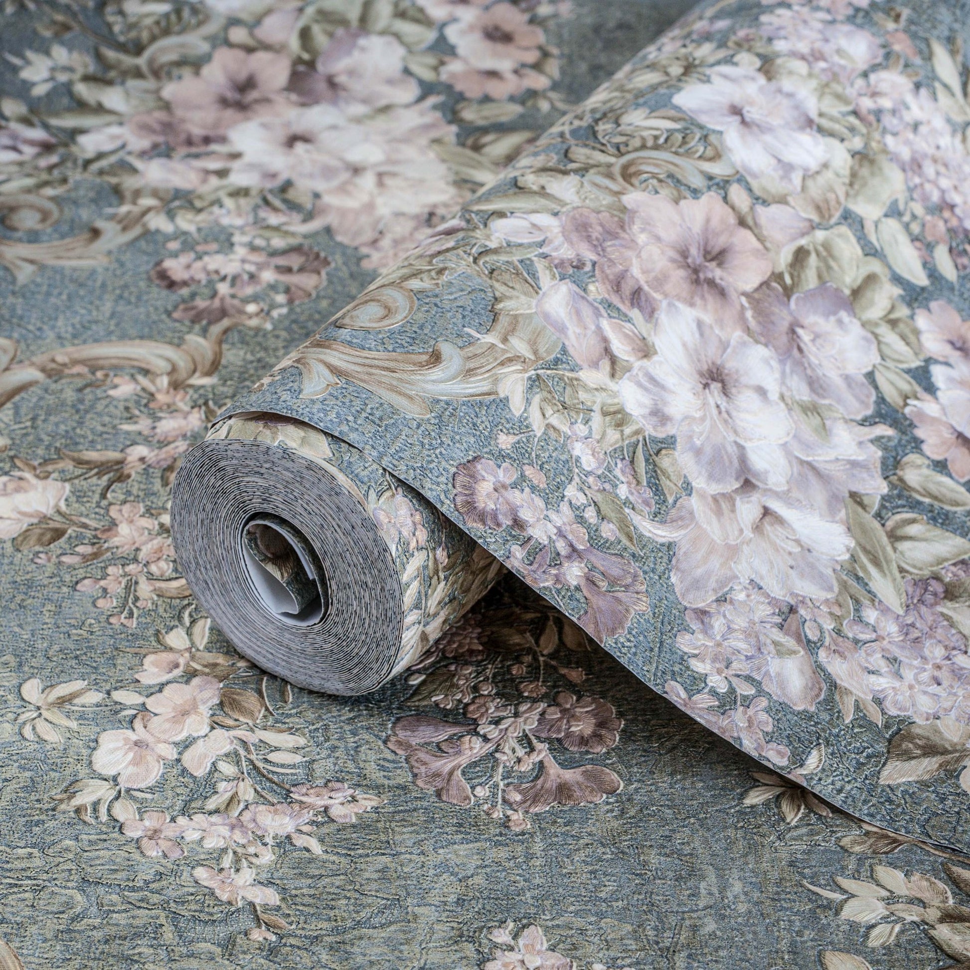 Signature Maison 1008-4 detail wallpaper by La Belle Maison
