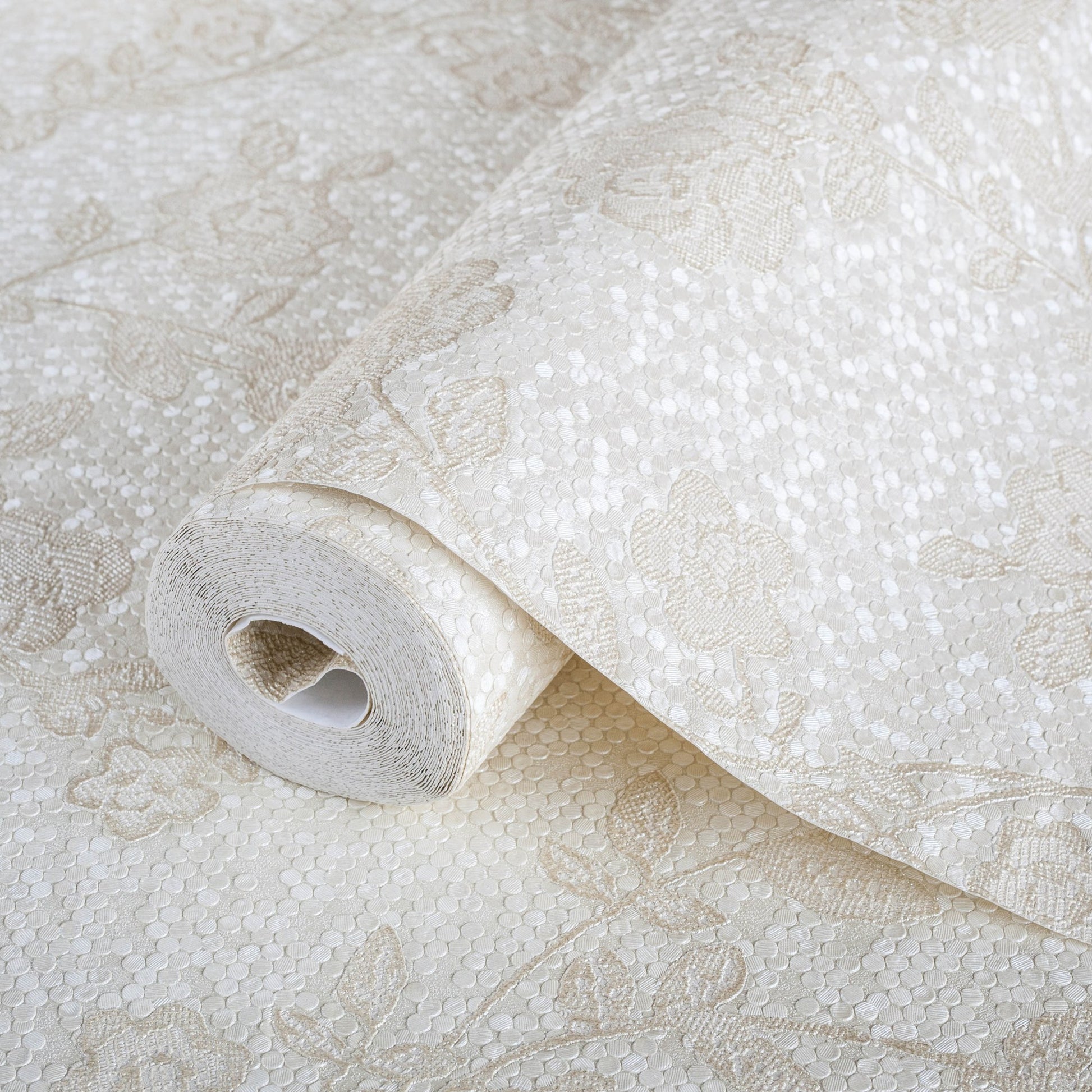 Signature Maison 1010-3 detail wallpaper by La Belle Maison