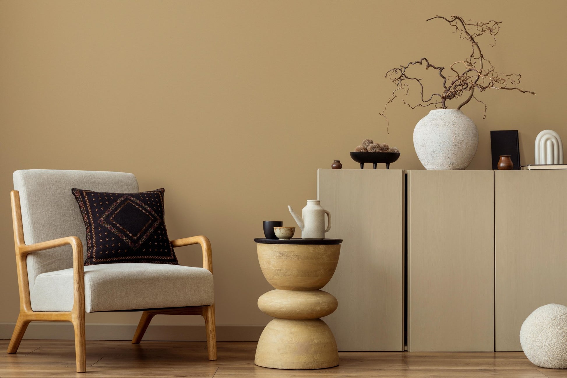 Soft Hue 24204-4 room wallpaper by La Belle Maison